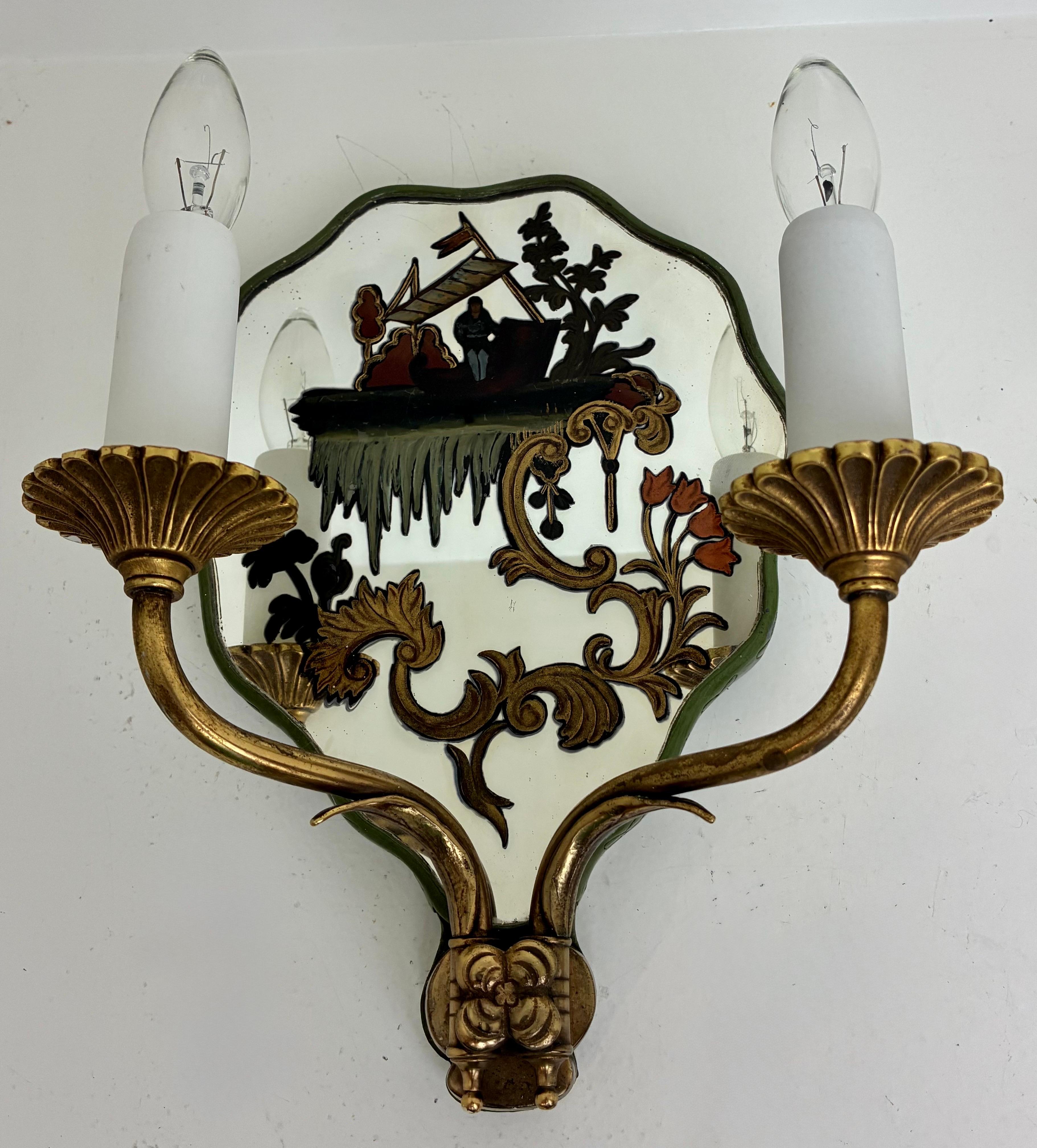 Pareja de candelabros con respaldo de espejo Chinoiserie de E. F. A. Caldwell en venta 1