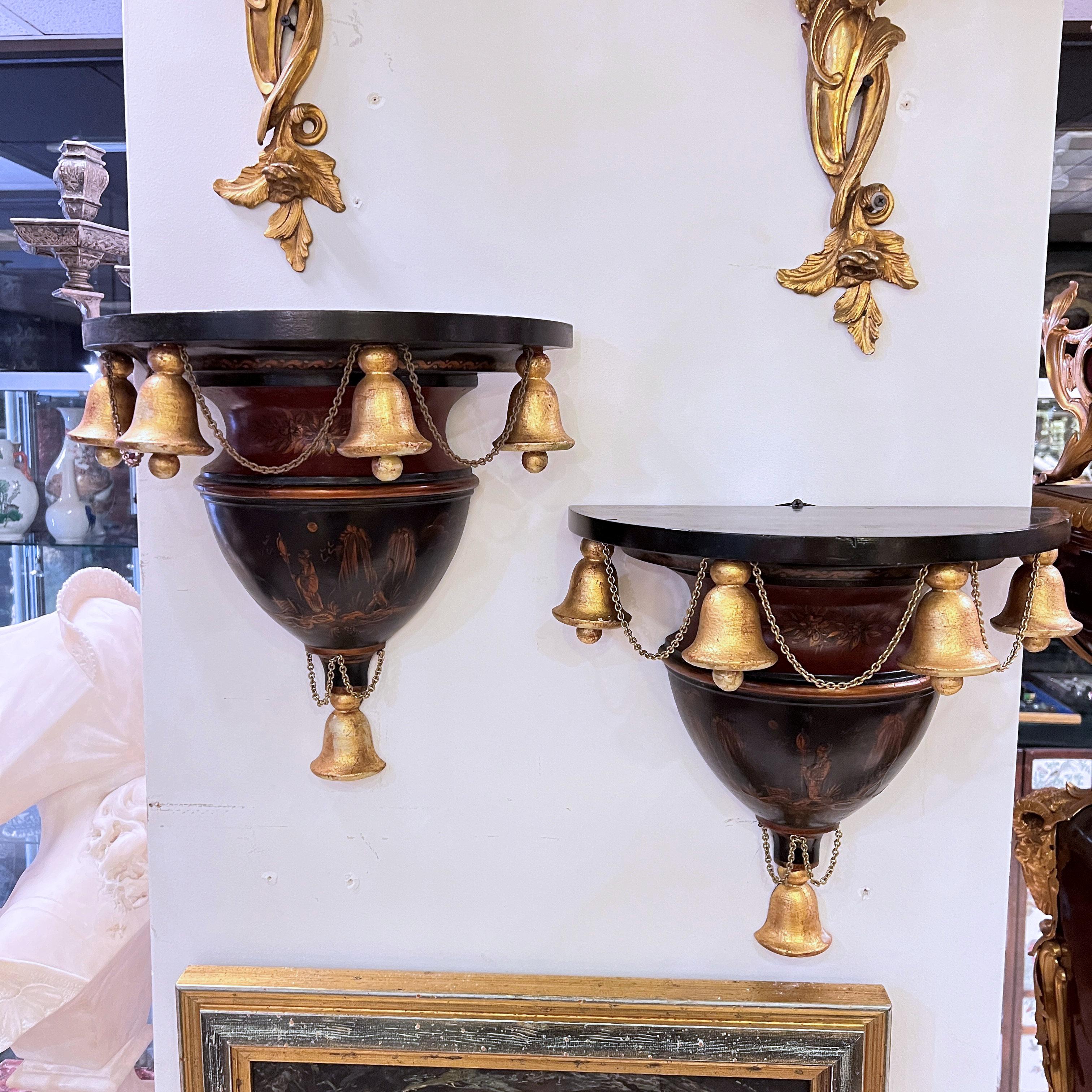 20th Century Pair Chinoiserie Painted and Giltwood Wall Brackets For Sale