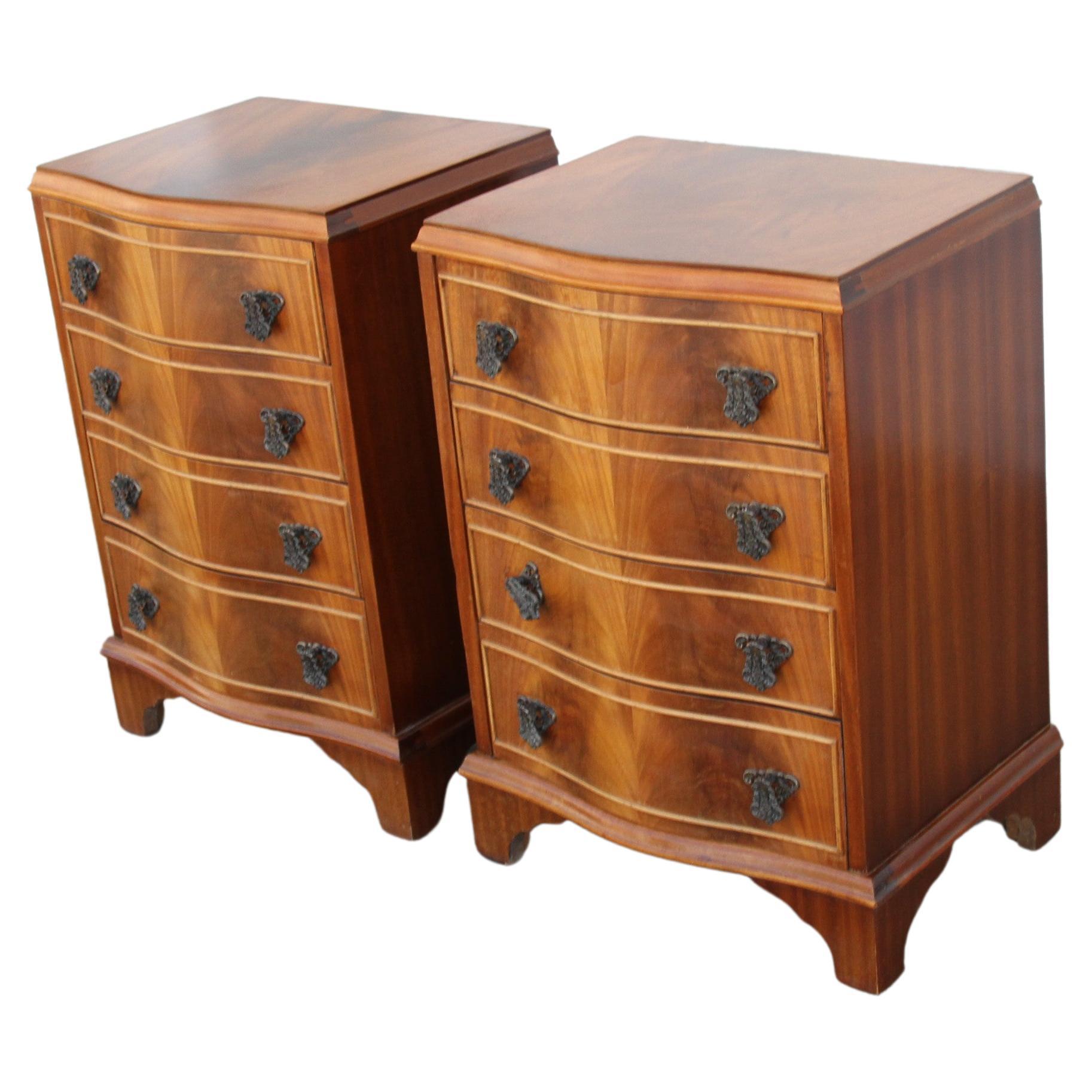 Pair Chippendale Style Walnut Burr Nightstands Lamp Tables For Sale