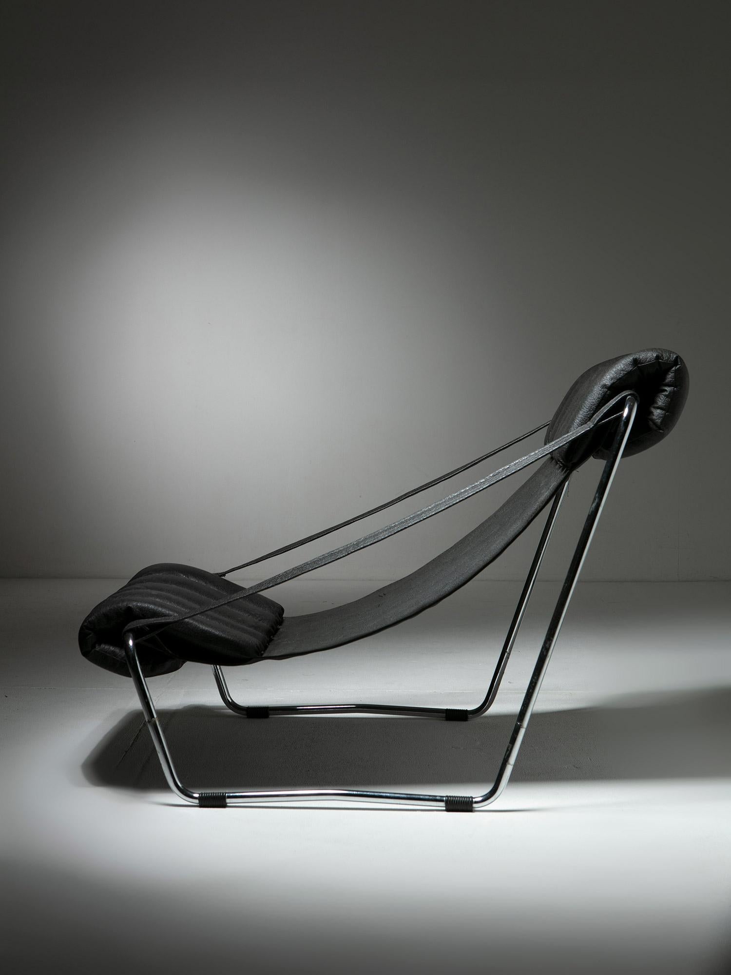 Pair Chrome Lounge Chairs by Corsini - Wiskemann for Cinova, Italy, 1970s In Good Condition For Sale In Milan, IT