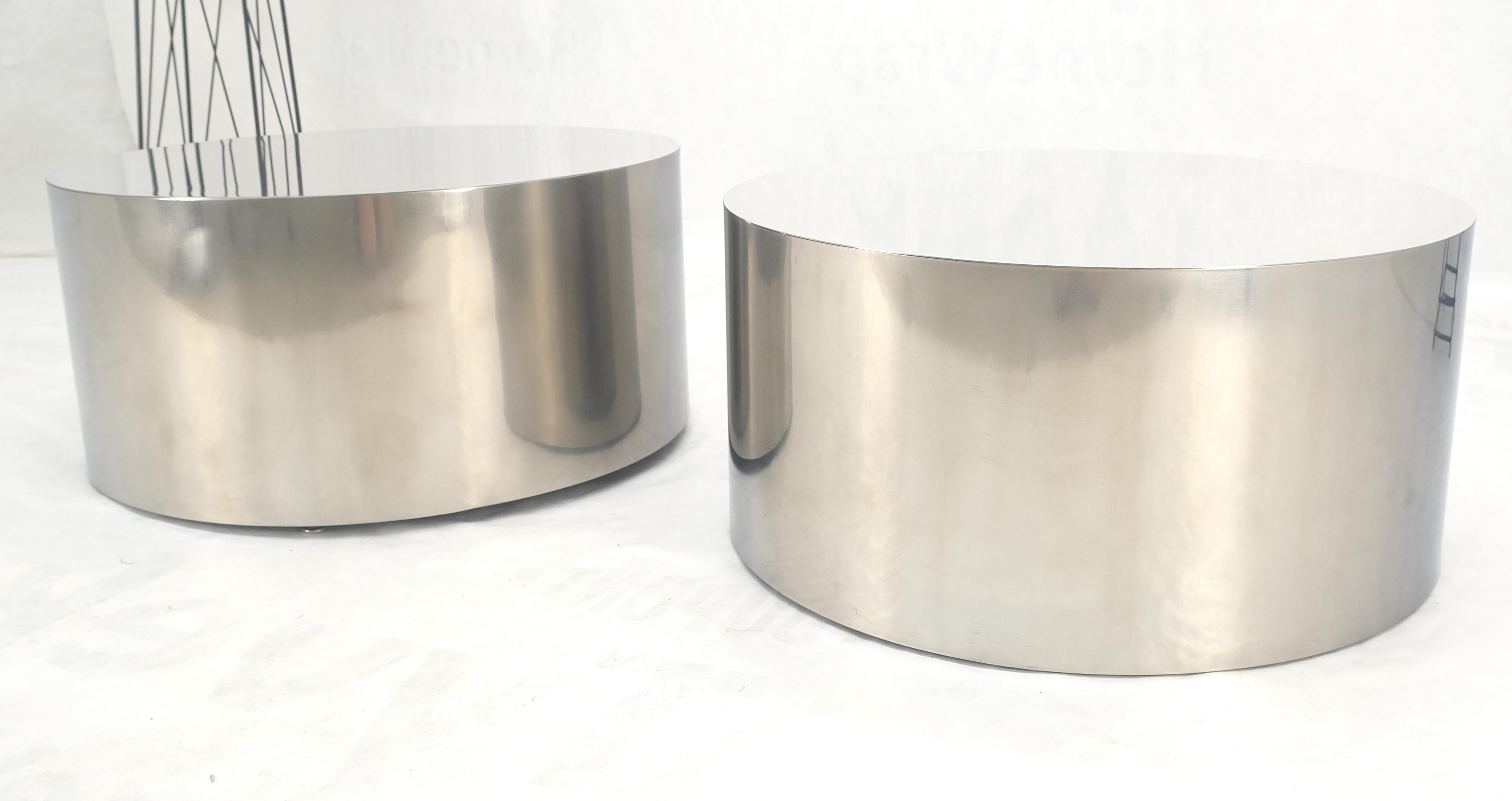 Italian Pair Chrome Stainless Steel Drum Shape Round End Lamp Tables Stands Pedestals  For Sale