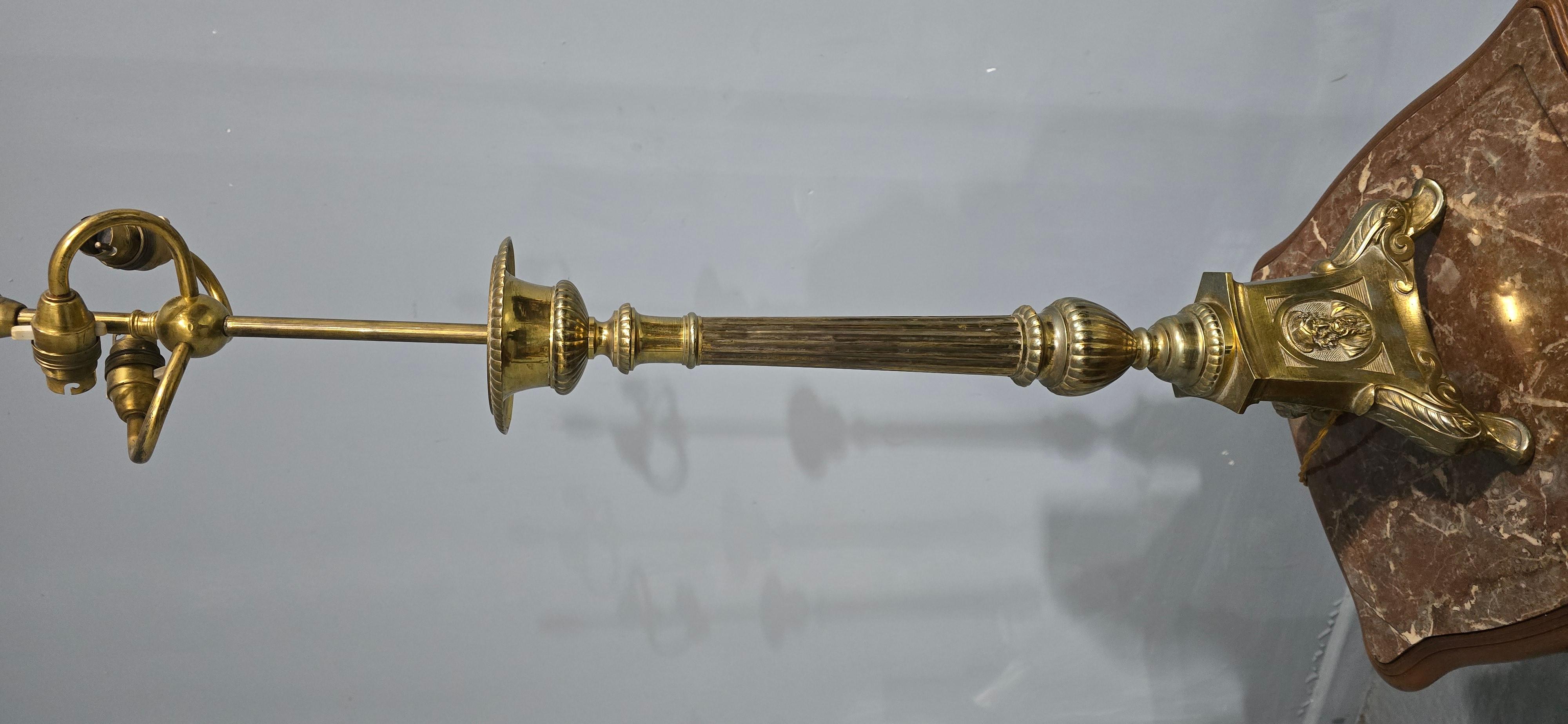 Pair Church Candlestick Table Lamps Francés en venta