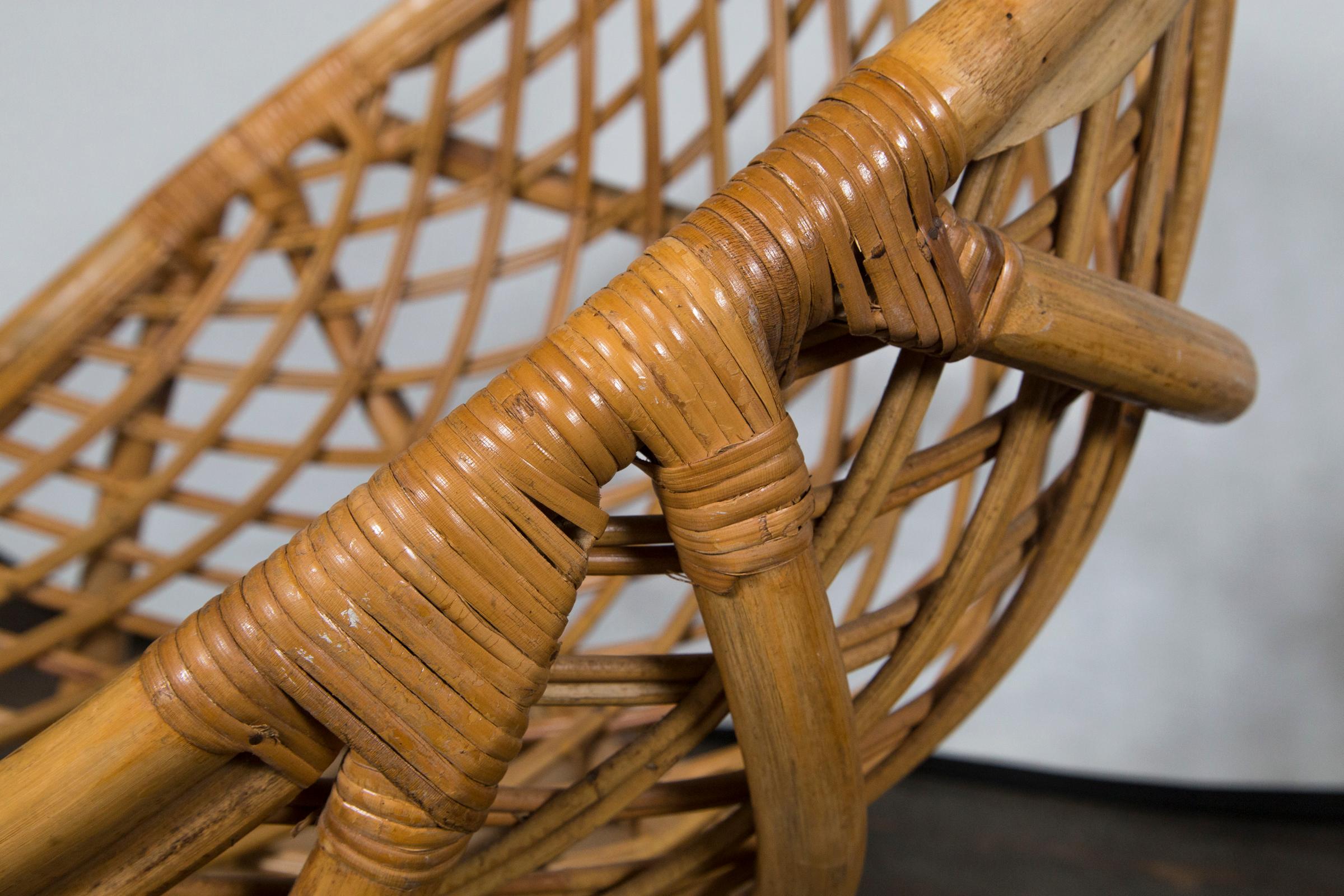 circular chairs