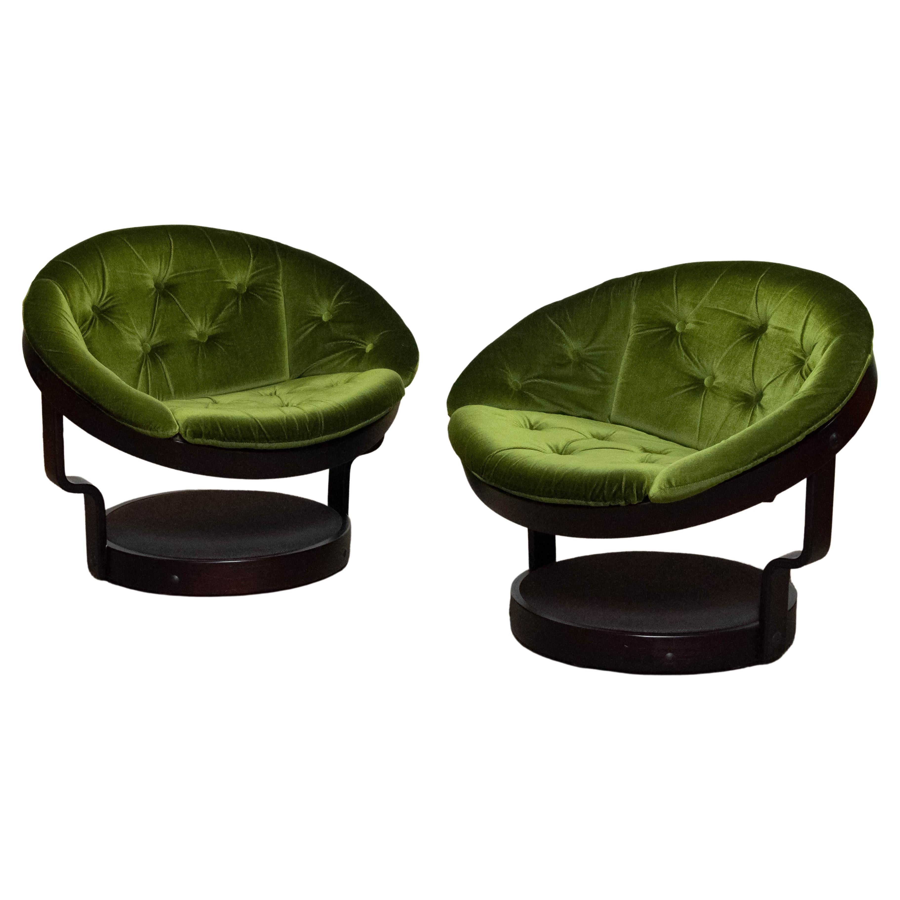 Pair Circular Swivel Lounge Chairs Model 'Convair' Green Velvet by Oddmund Vad