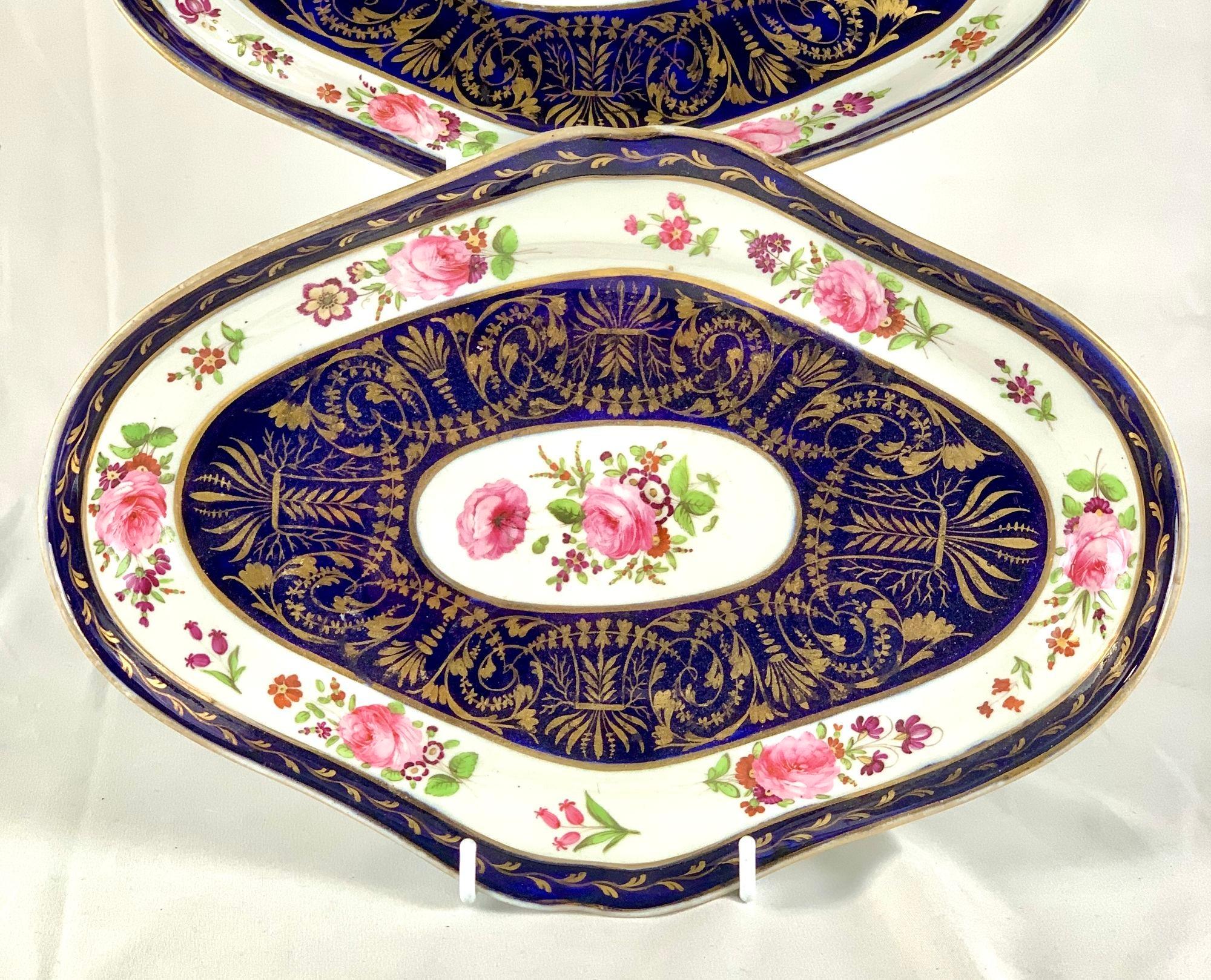 Pair Coalport Cobalt Blue Gilded Dishes Hand Painted with Roses England C-1820 For Sale 1