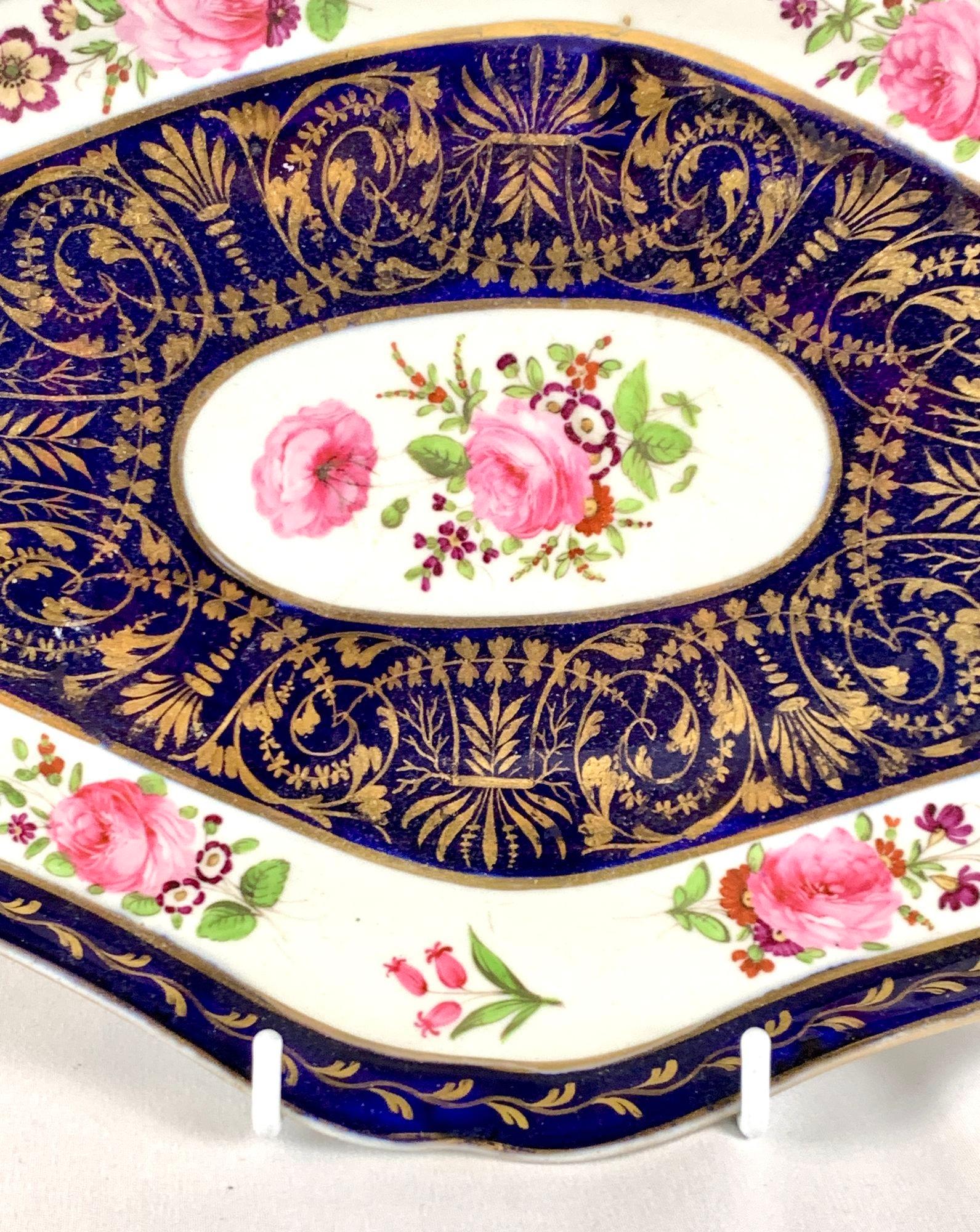 Pair Coalport Cobalt Blue Gilded Dishes Hand Painted with Roses England C-1820 For Sale 7