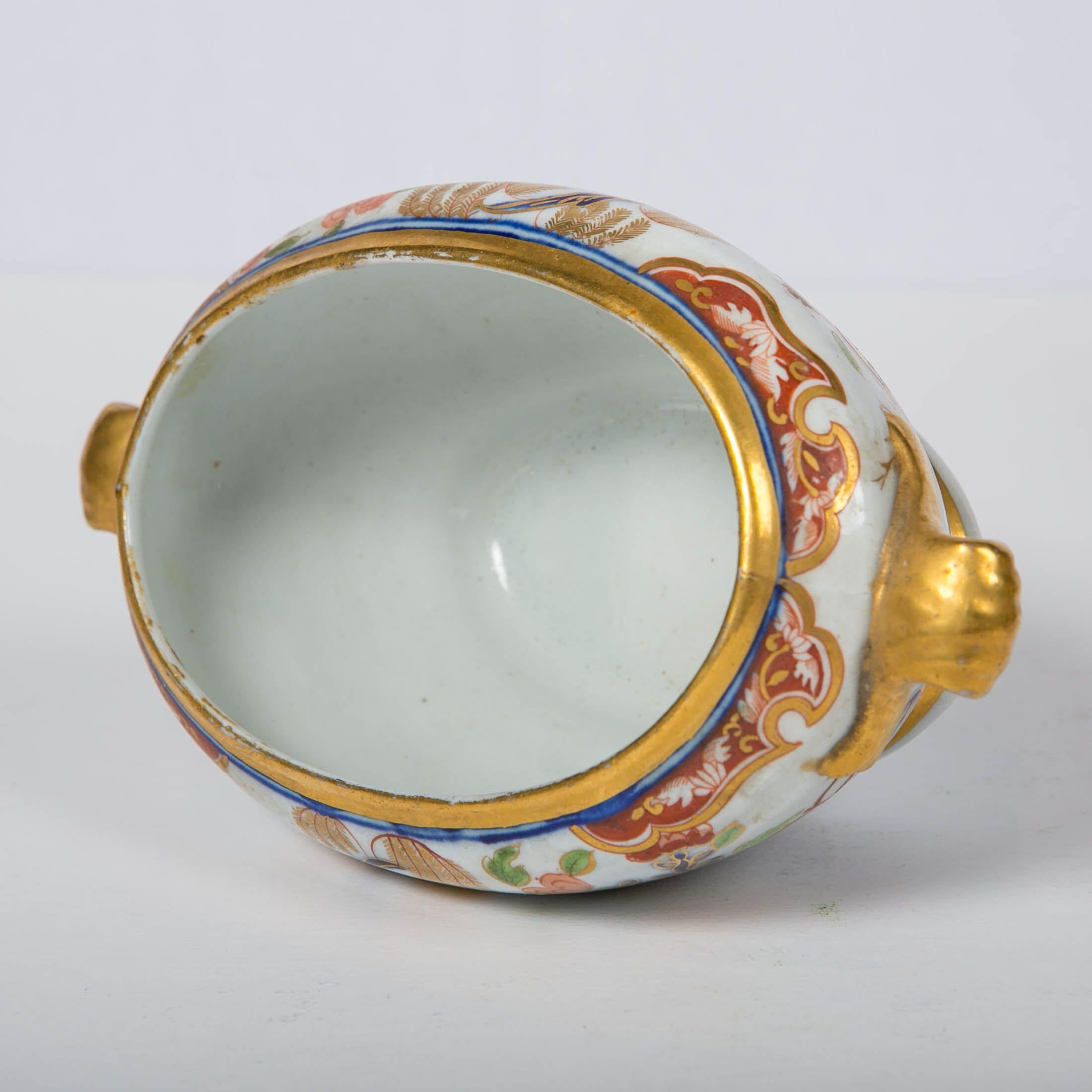 Pair of Coalport Rock and Tree Pattern Sauce Tureens, England, circa 1820 1