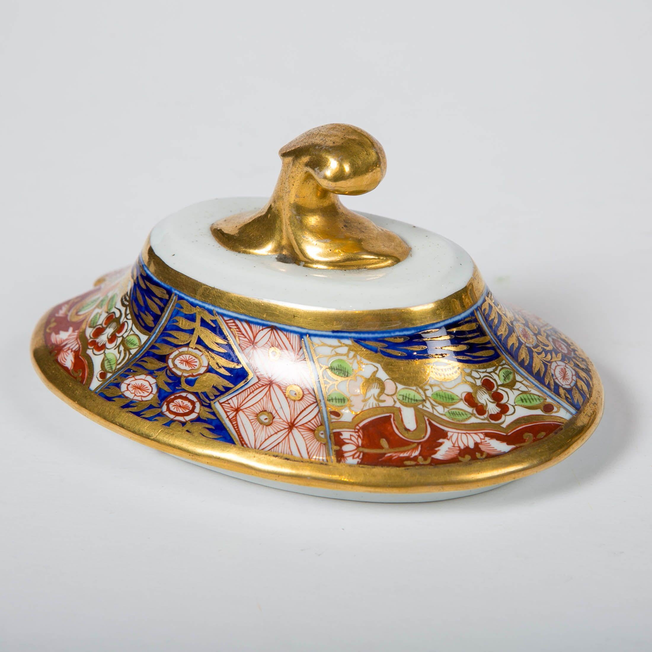 Pair of Coalport Rock and Tree Pattern Sauce Tureens, England, circa 1820 2