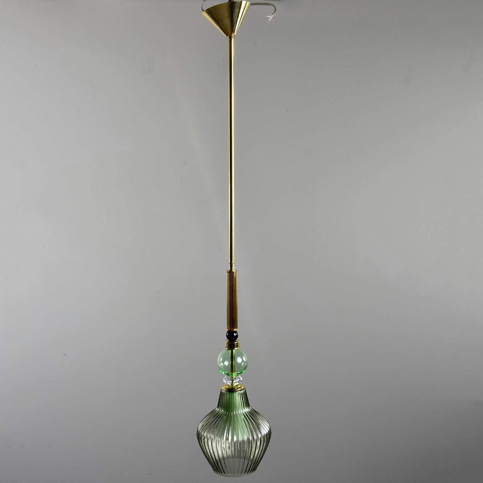 Italian Pair of Contemporary Green Murano Glass Pendant Lights