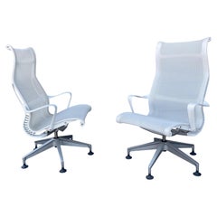 Pair of Contemporary Modernist Lounge Chairs "SETU" Herman Miller