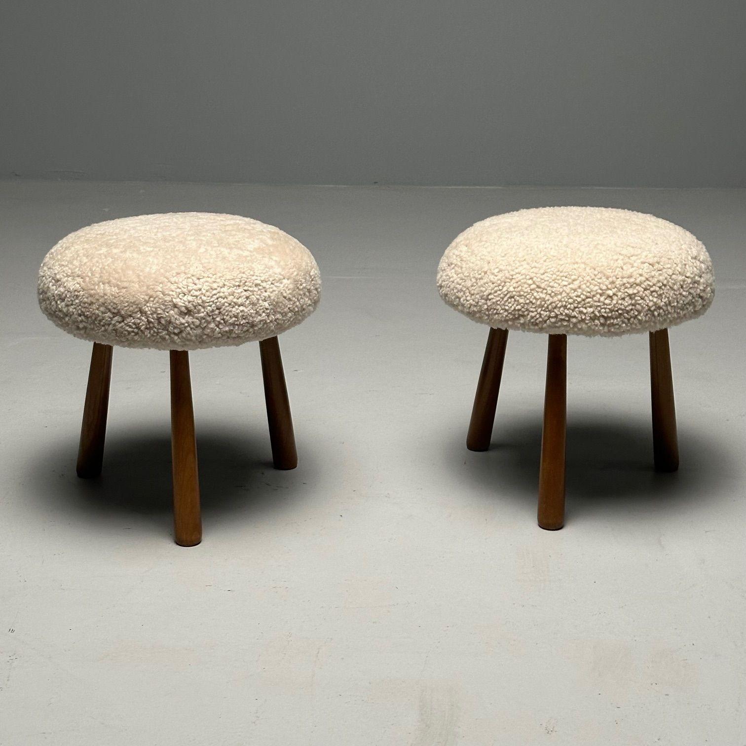 Pair Contemporary Sheepskin Stools / Ottomans, Swedish Modern Style, Shearling


Contemporary organic form tri-pod footstools or ottomans. New comfortable foam cushioning and 17 mm high quality Australian curly sheepskin. Overall form and design