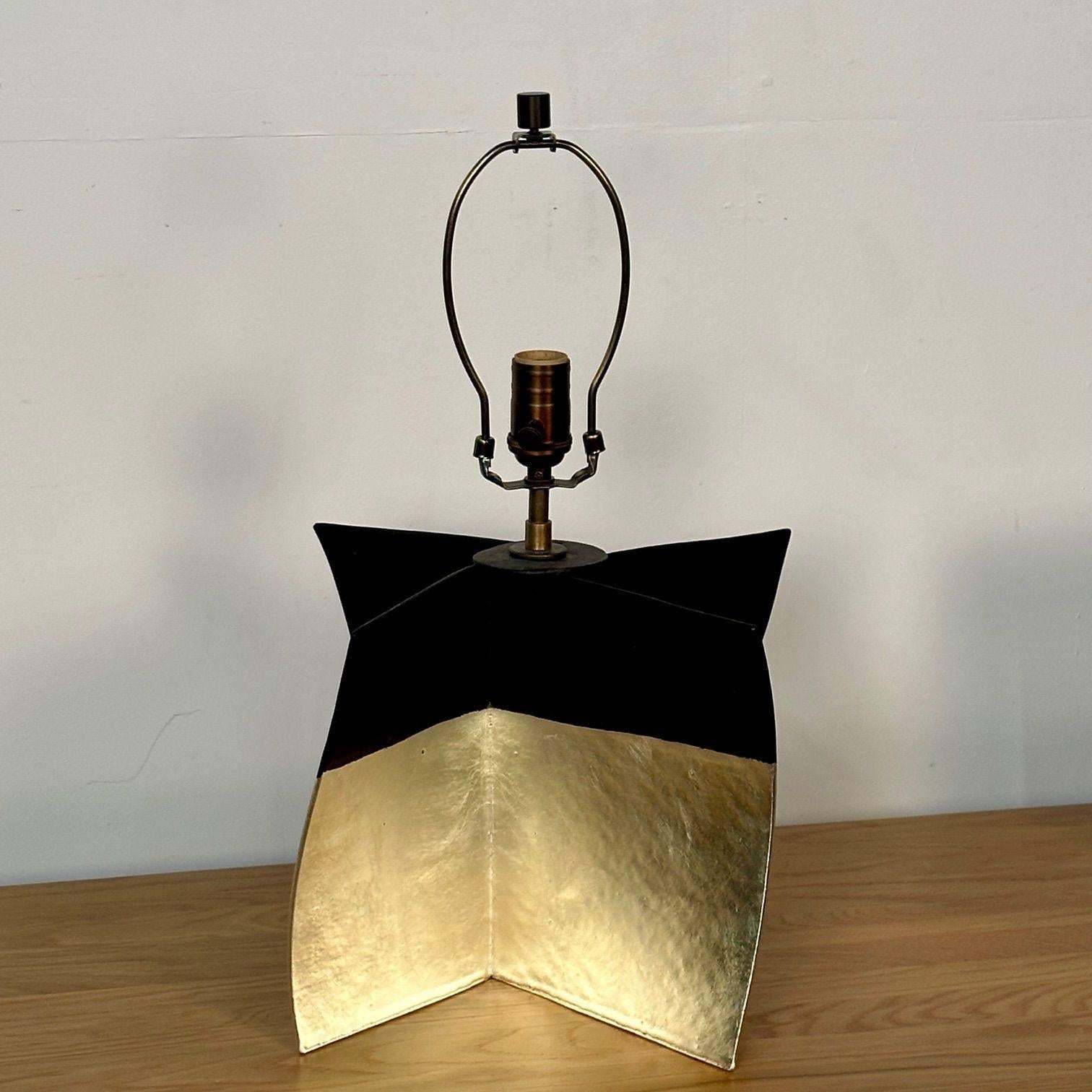 Dumais Made, Contemporary, Ceramic Croisillon Table Lamps, Gold Glaze, 2021 For Sale 3