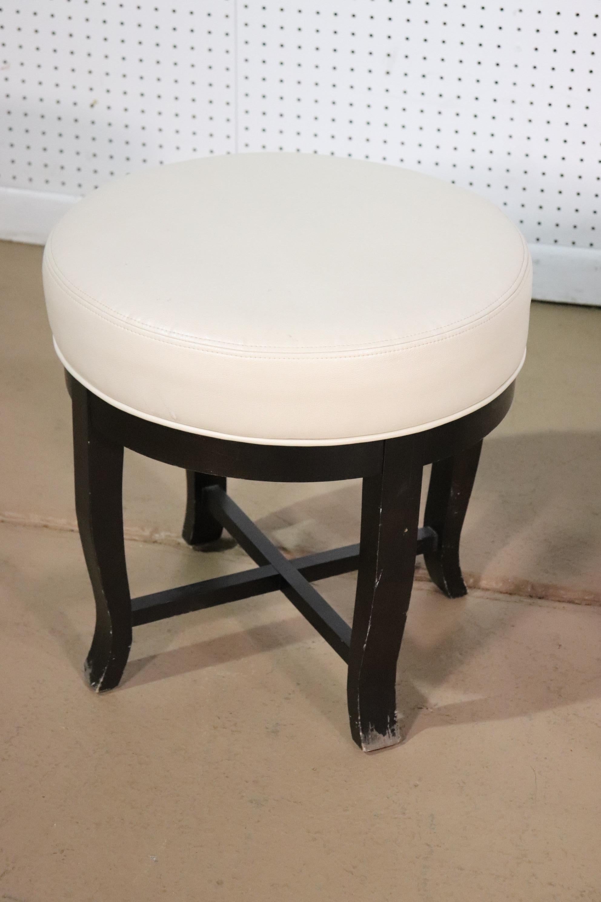 Pair Contemporary White Leather and Ebonized Round Stools 3