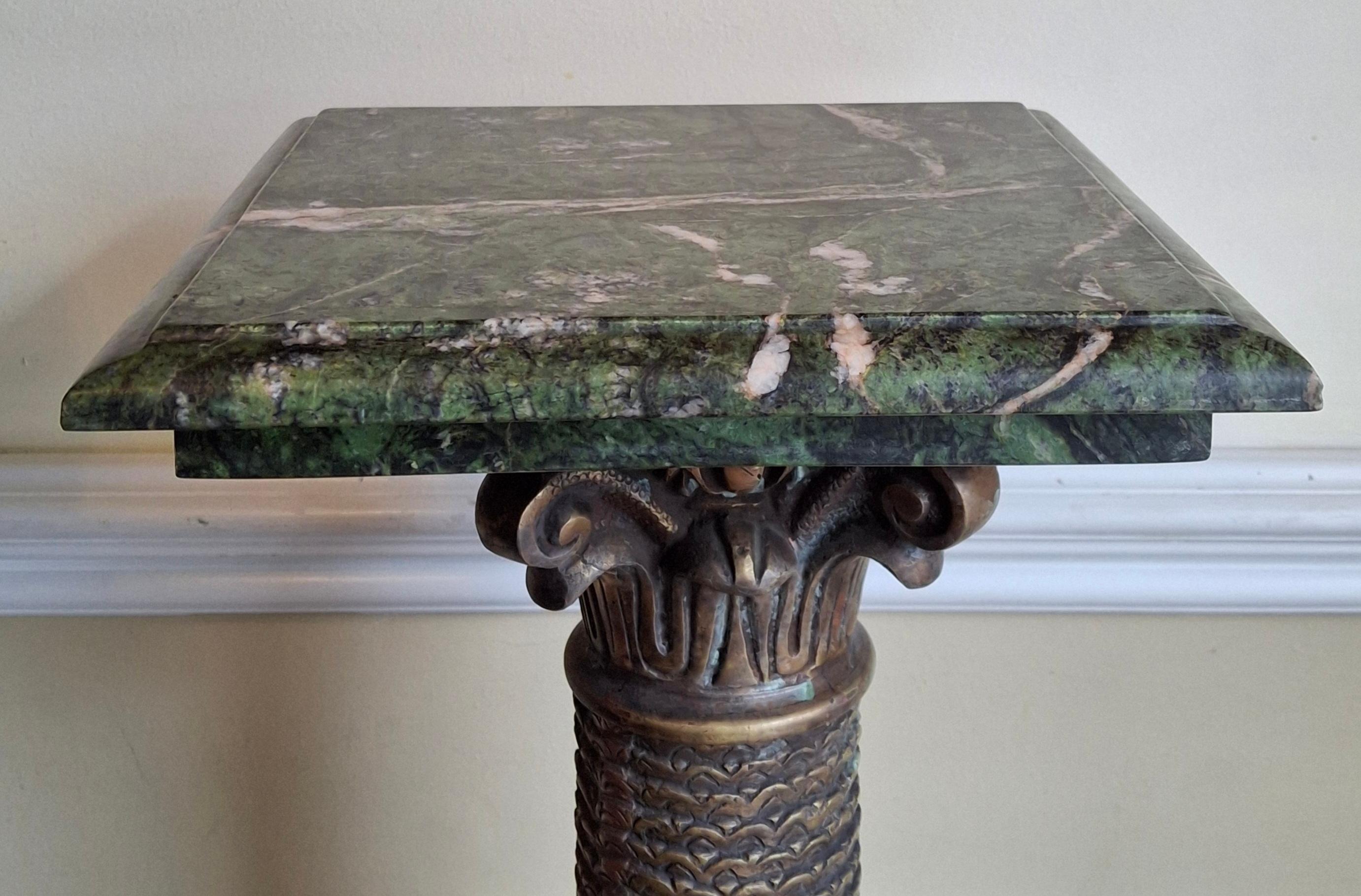 Pair Continental Gilt Bronze and Variegated Green Marble Corinthian Pedestals For Sale 3
