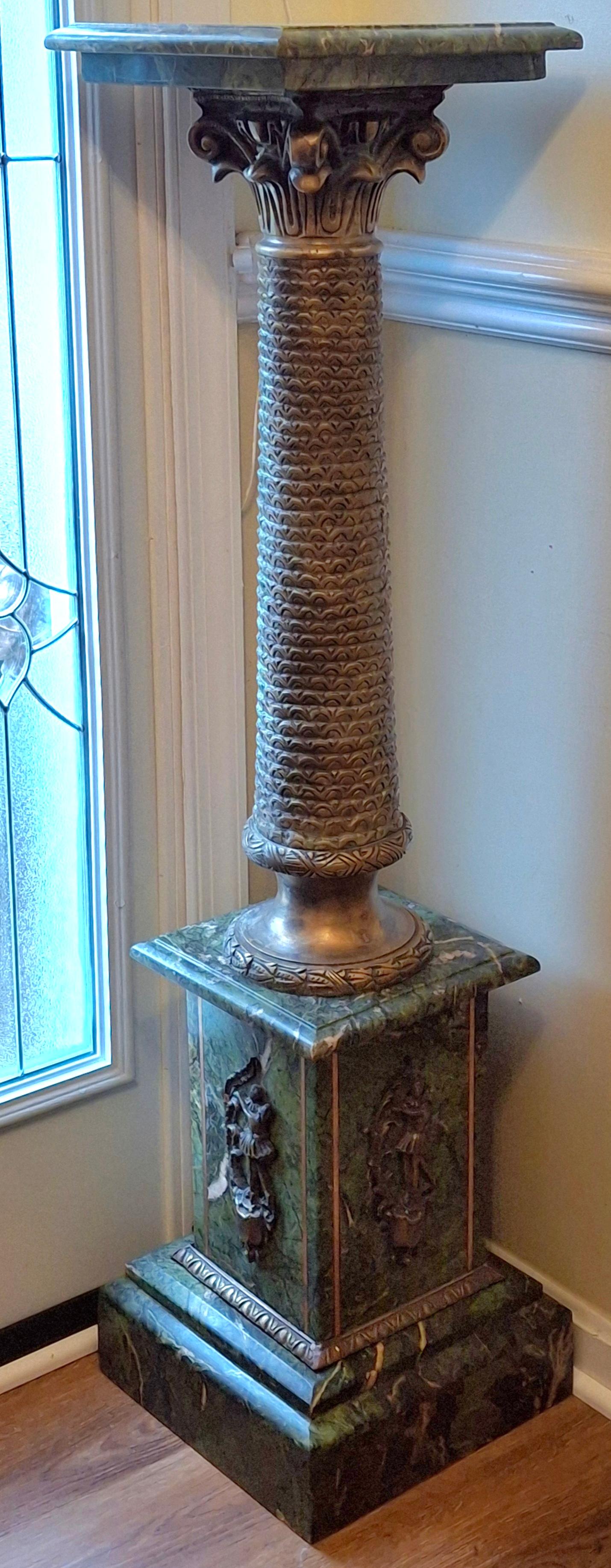 Pair Continental Gilt Bronze and Variegated Green Marble Corinthian Pedestals For Sale 11