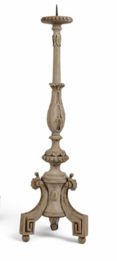 Pareja de bastones de altar neoclásicos continentales c. 1800