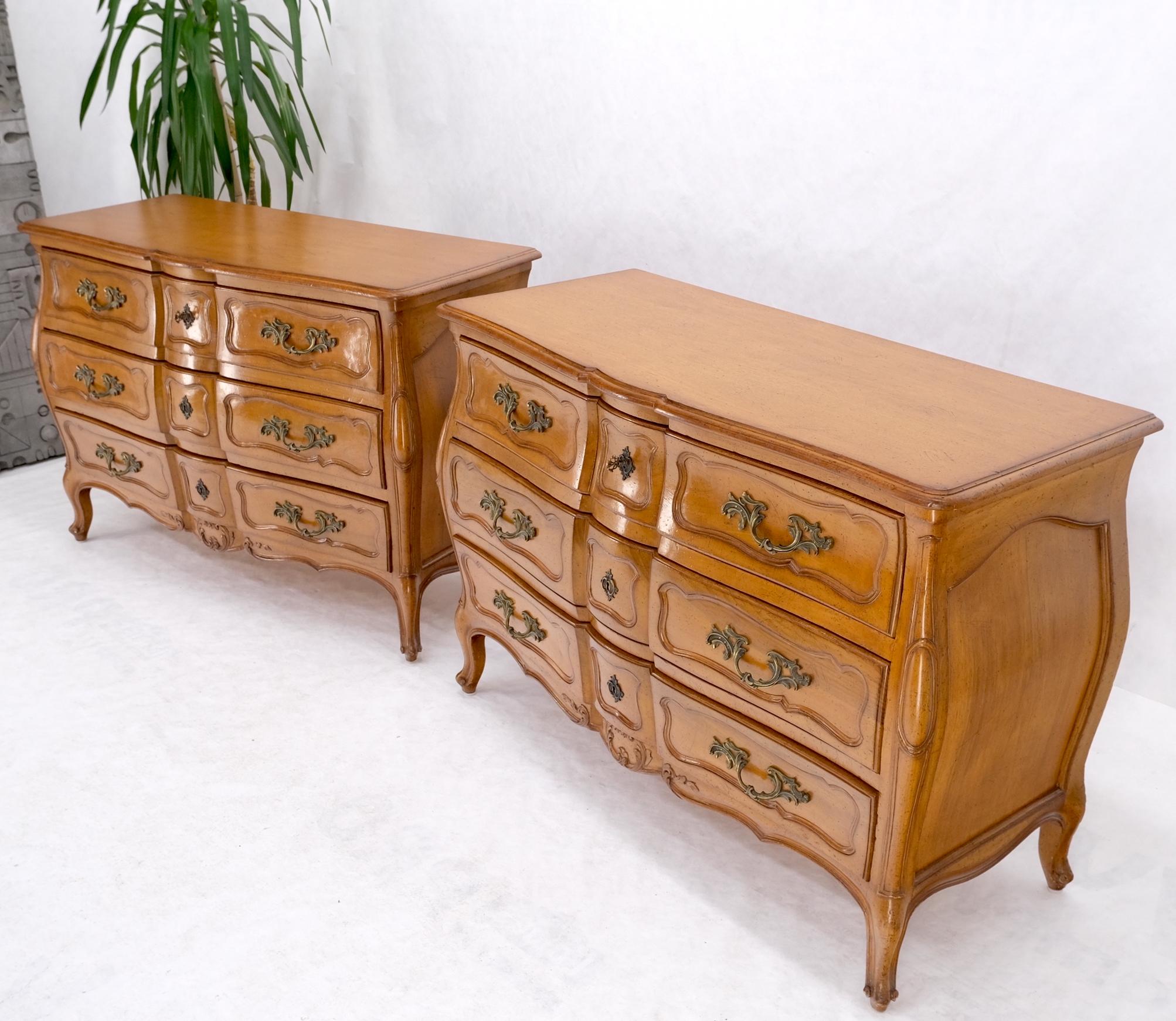 Pair Country French Bombay Shape Three Drawers Dressers Commodes Chests 3 Drawer For Sale 4