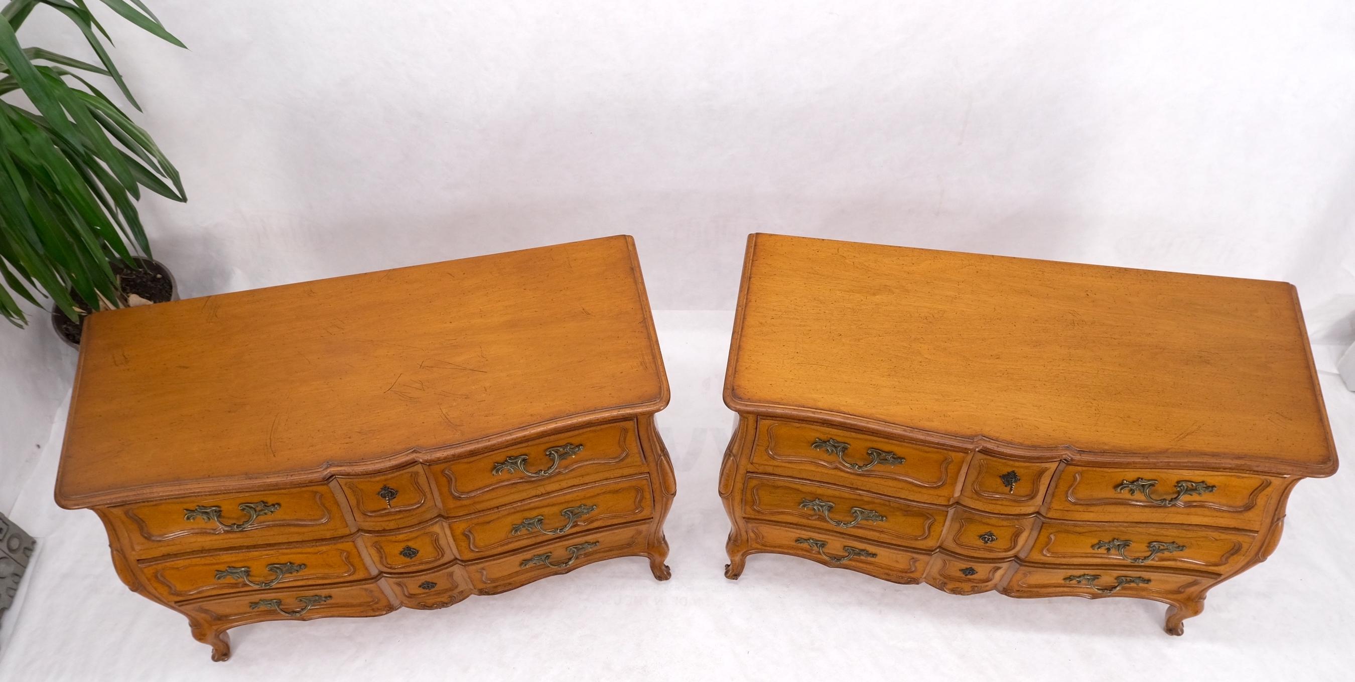 Pair Country French Bombay Shape Three Drawers Dressers Commodes Chests 3 Drawer For Sale 5
