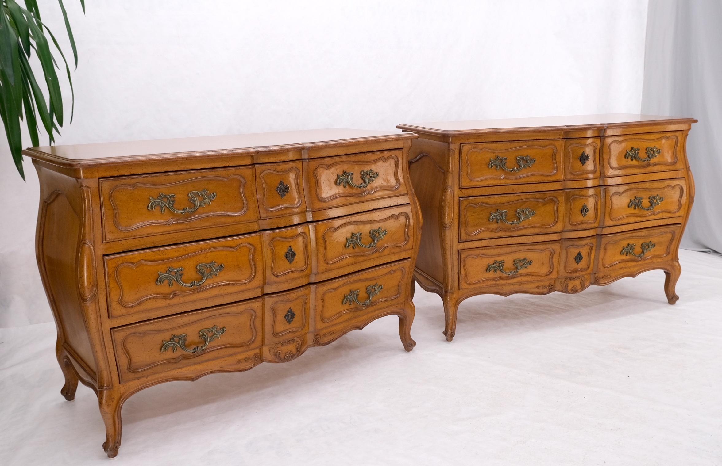 Pair Country French Bombay Shape Three Drawers Dressers Commodes Chests 3 Drawer For Sale 6