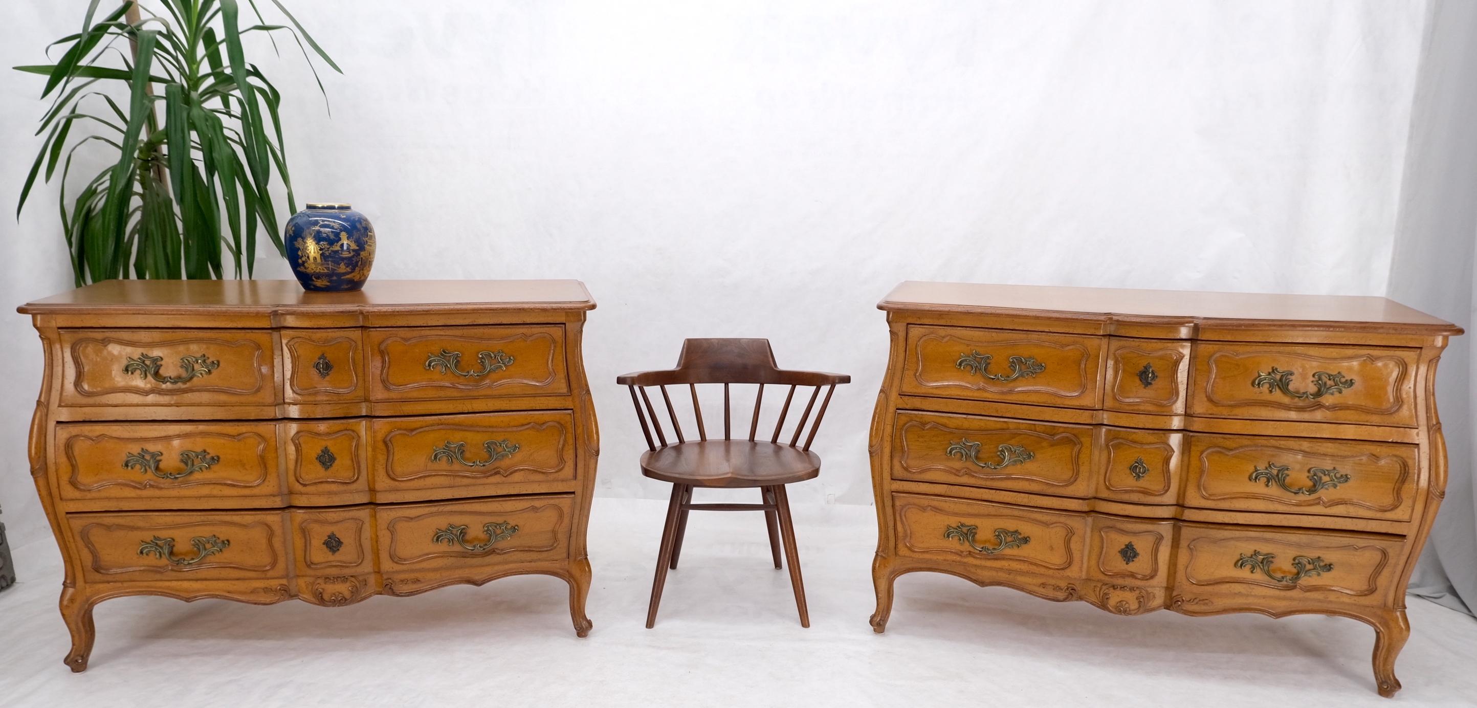Pair Country French Bombay Shape Three Drawers Dressers Commodes Chests 3 Drawer For Sale 8