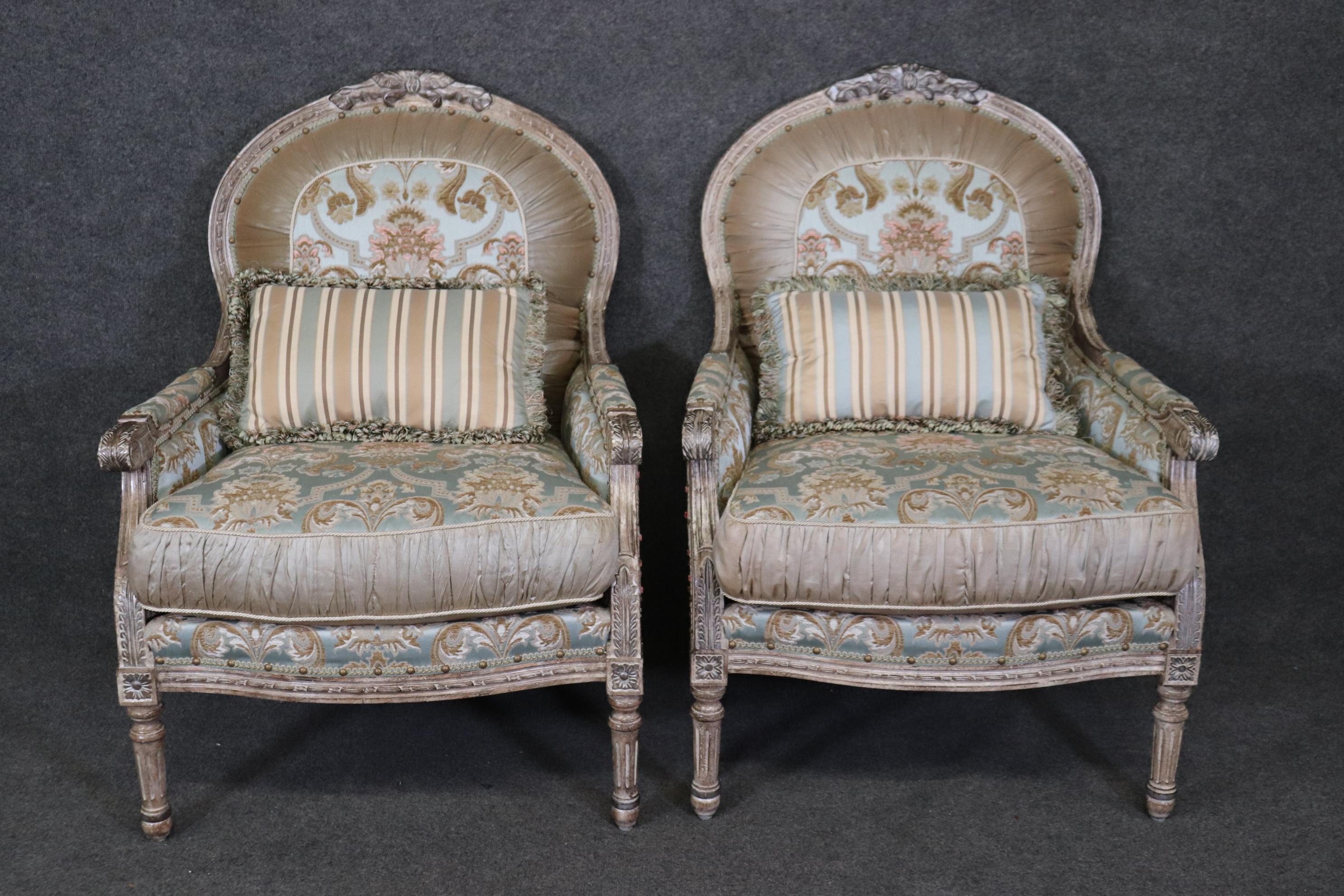 Pair Creme Paint Decorated Pleated Carved French Louis XVI Bergere Chairs  In Good Condition In Swedesboro, NJ