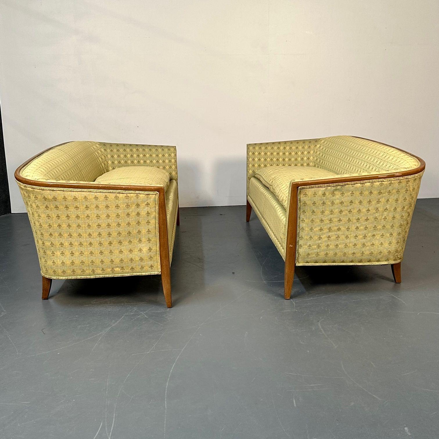 Pareja de sofás, divanes y loveseats curvados de mediados de siglo John Stuart para Irwin Estadounidense en venta