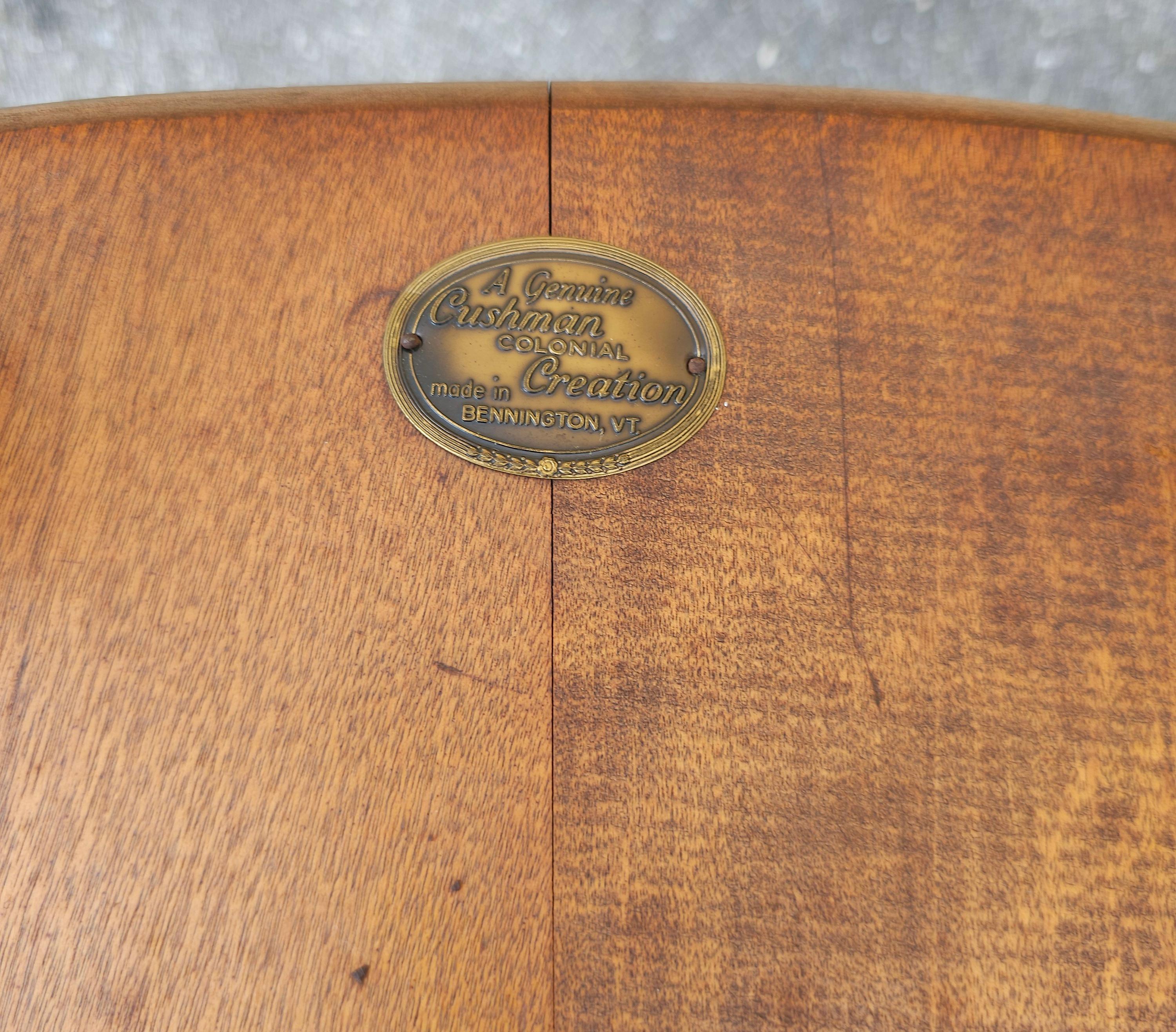 Paire de cerisiers Cushman Colonial American Ladderback  Chaises d'appoint en vente 7