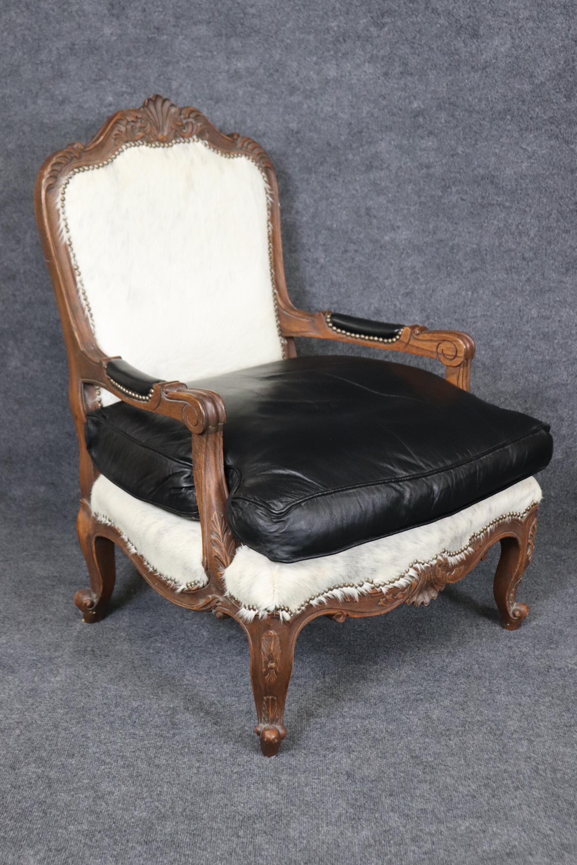 Pair Custom Cowhide and Smooth Black Leather French Louis XV Bergere Chairs For Sale 1