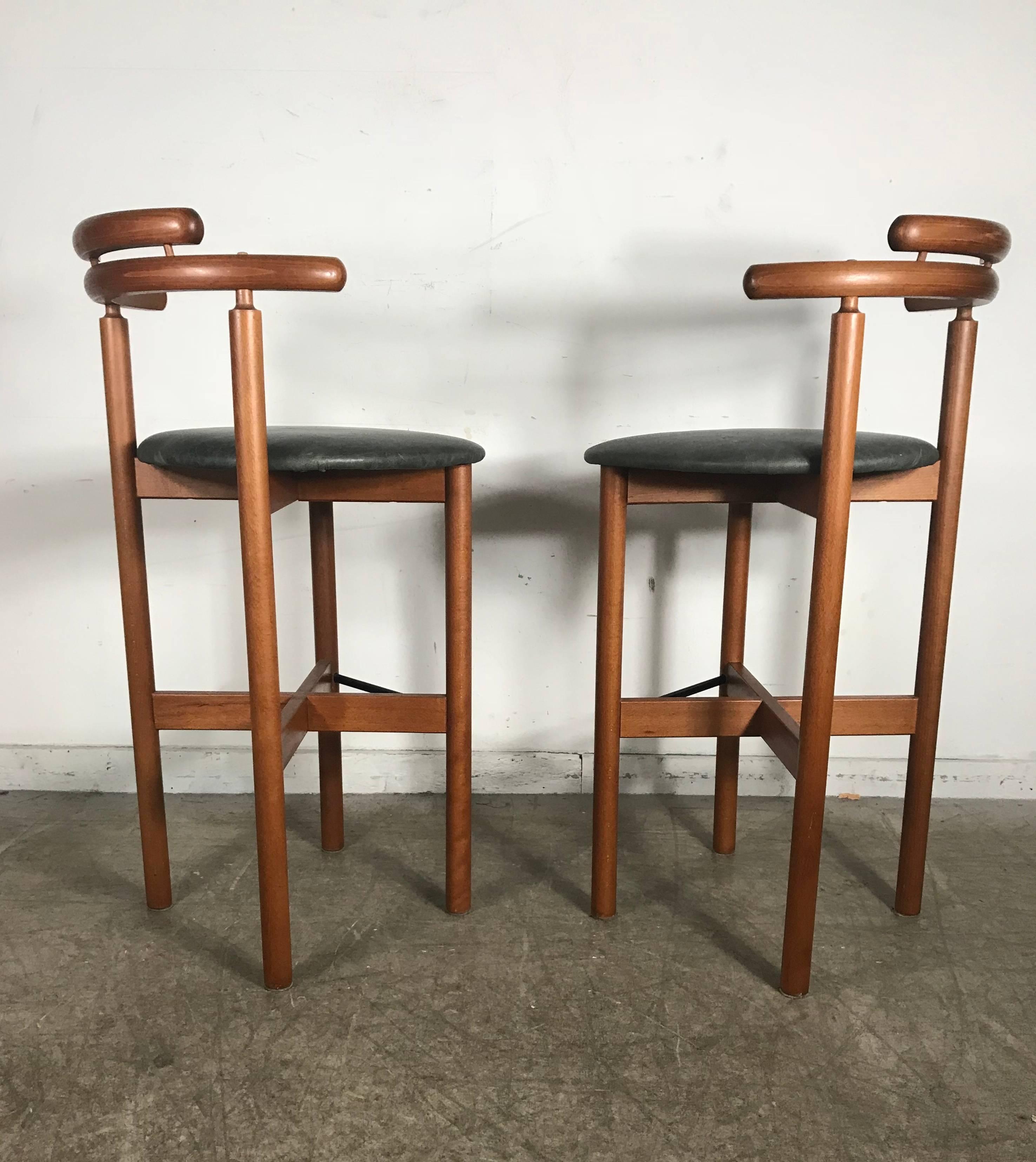 Scandinavian Modern Pair of Danish Bar or Counter Stools, Teak and Leather by Gangso Mobler