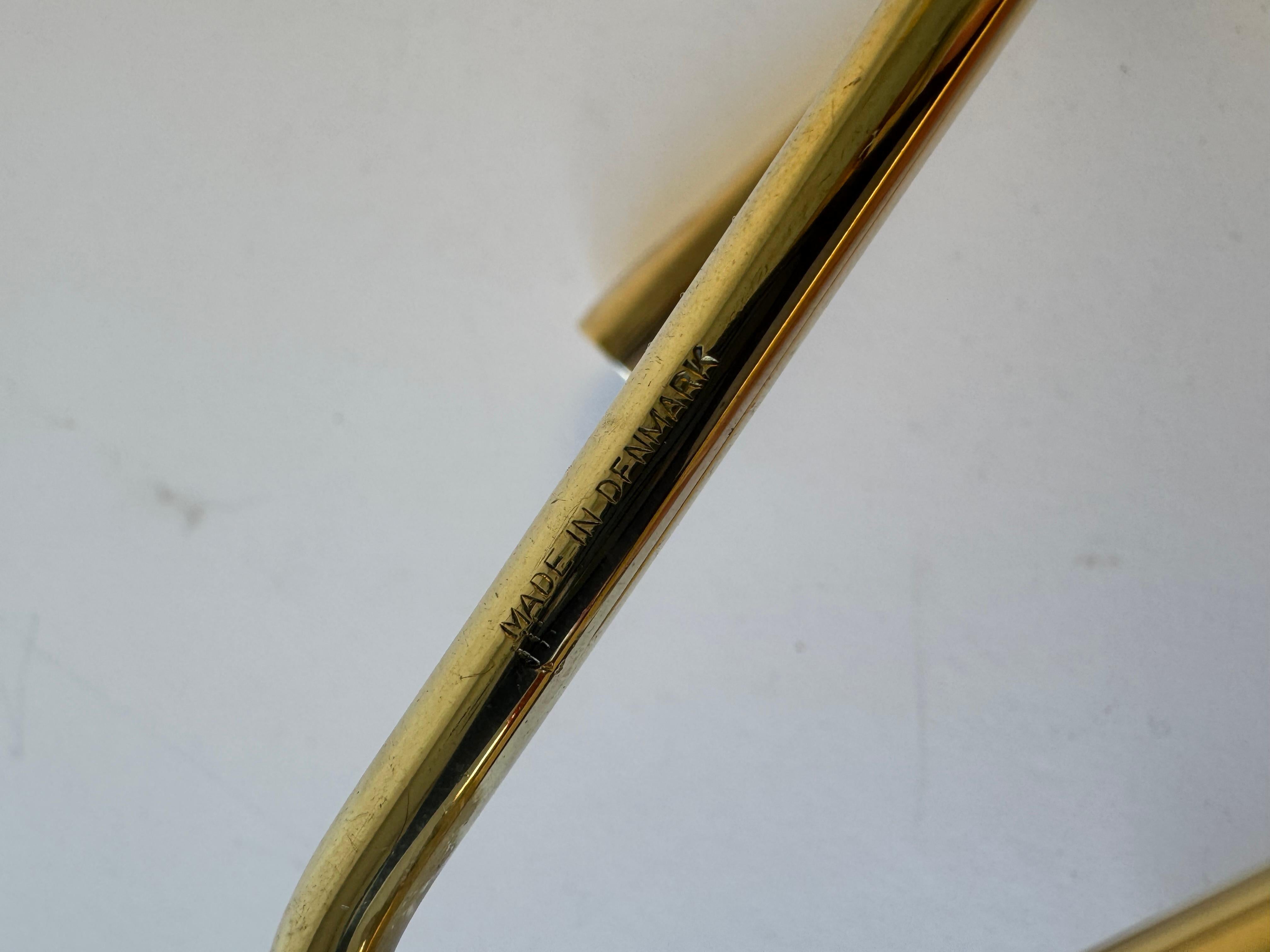 Paire de bougeoirs muraux danois en laiton pour Illums Bolighus Modern Design 1960s en vente 4