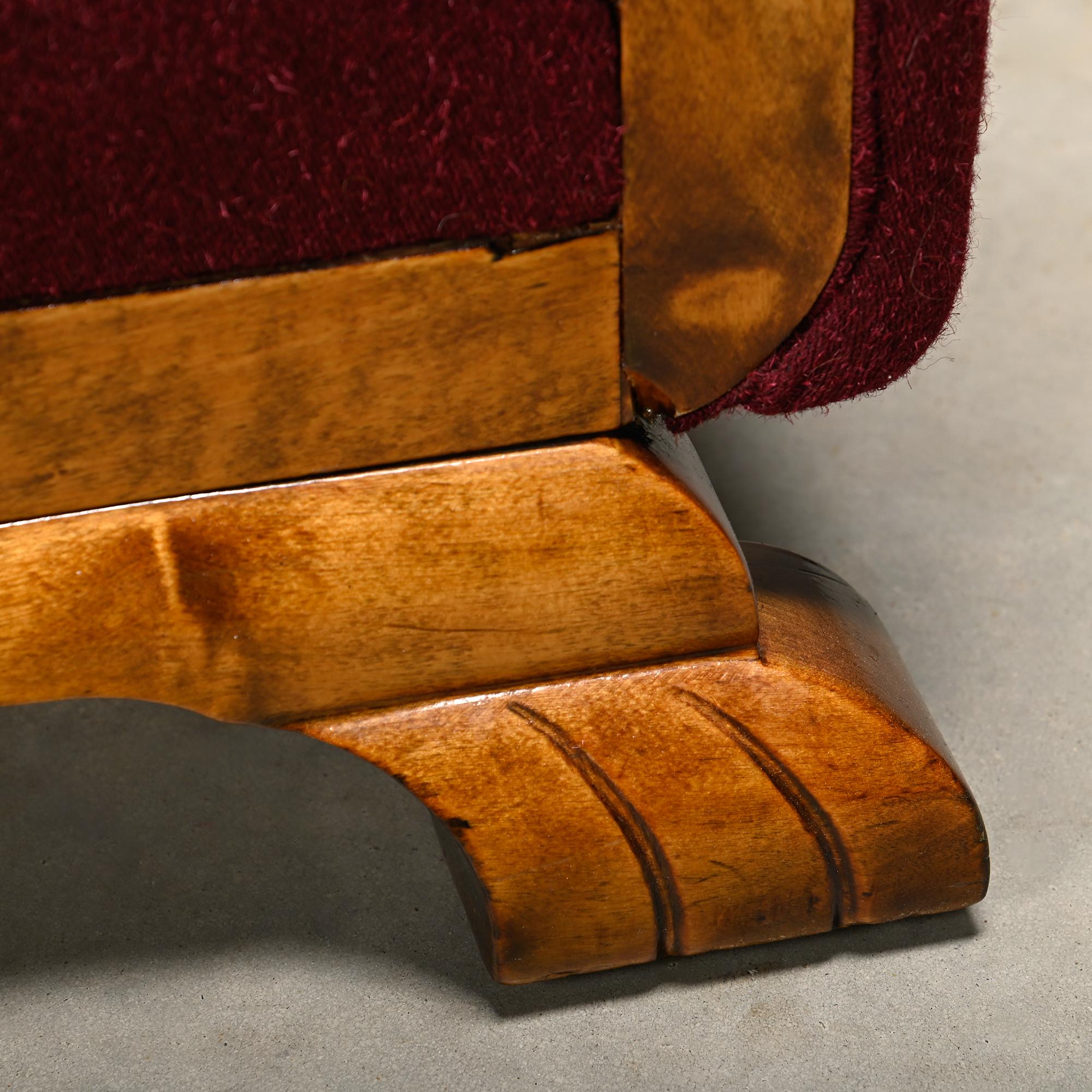 Paire de fauteuils Art Déco d'ébéniste danois en tissu de laine bordeaux en vente 2