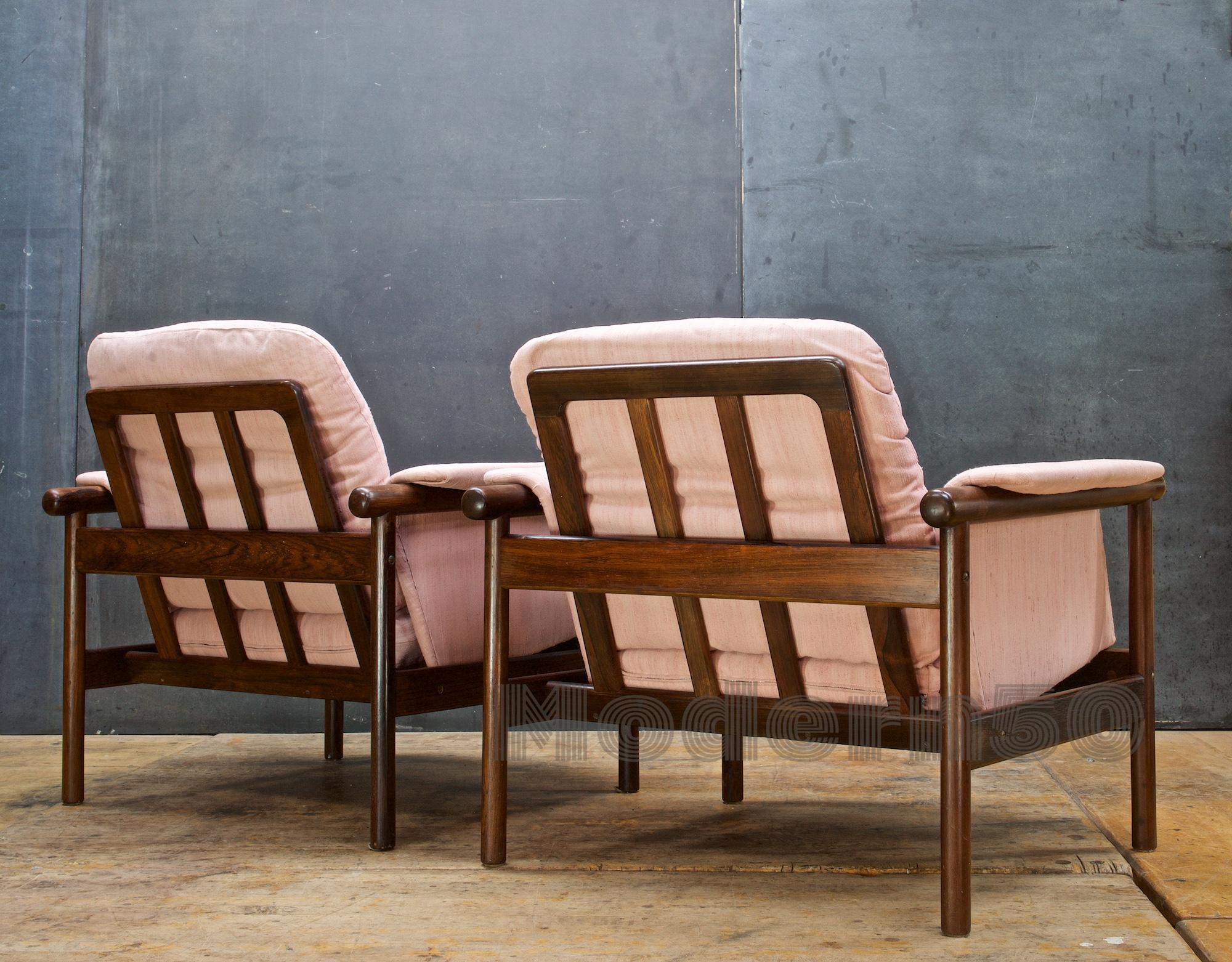 Scandinavian Modern Pair of Danish Illum Wikkelsø Brazilian Rosewood Wikki Lounge Chairs Midcentury