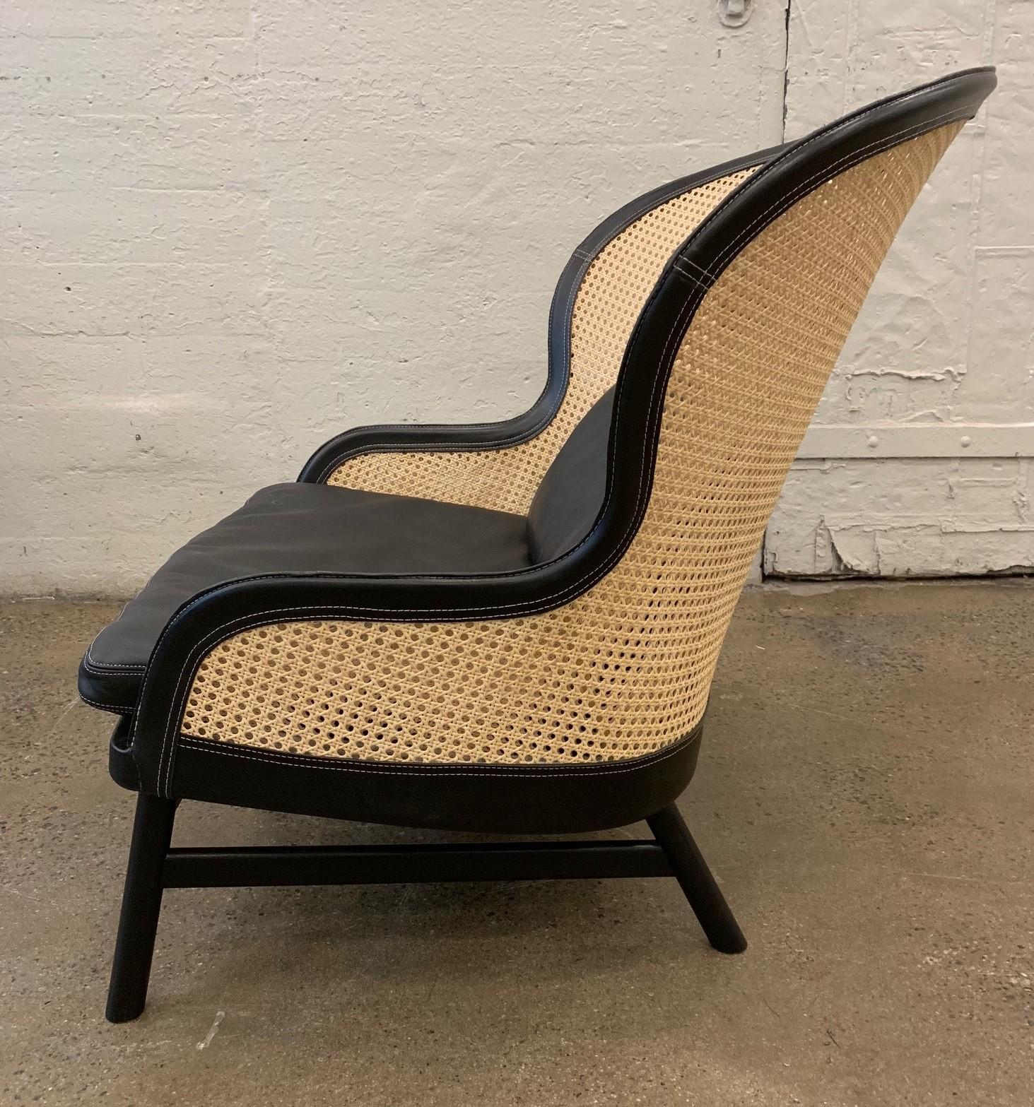 Paire de fauteuils de salon danois en cuir et cannage par Pierre Sindre pour Garsnas en vente 2