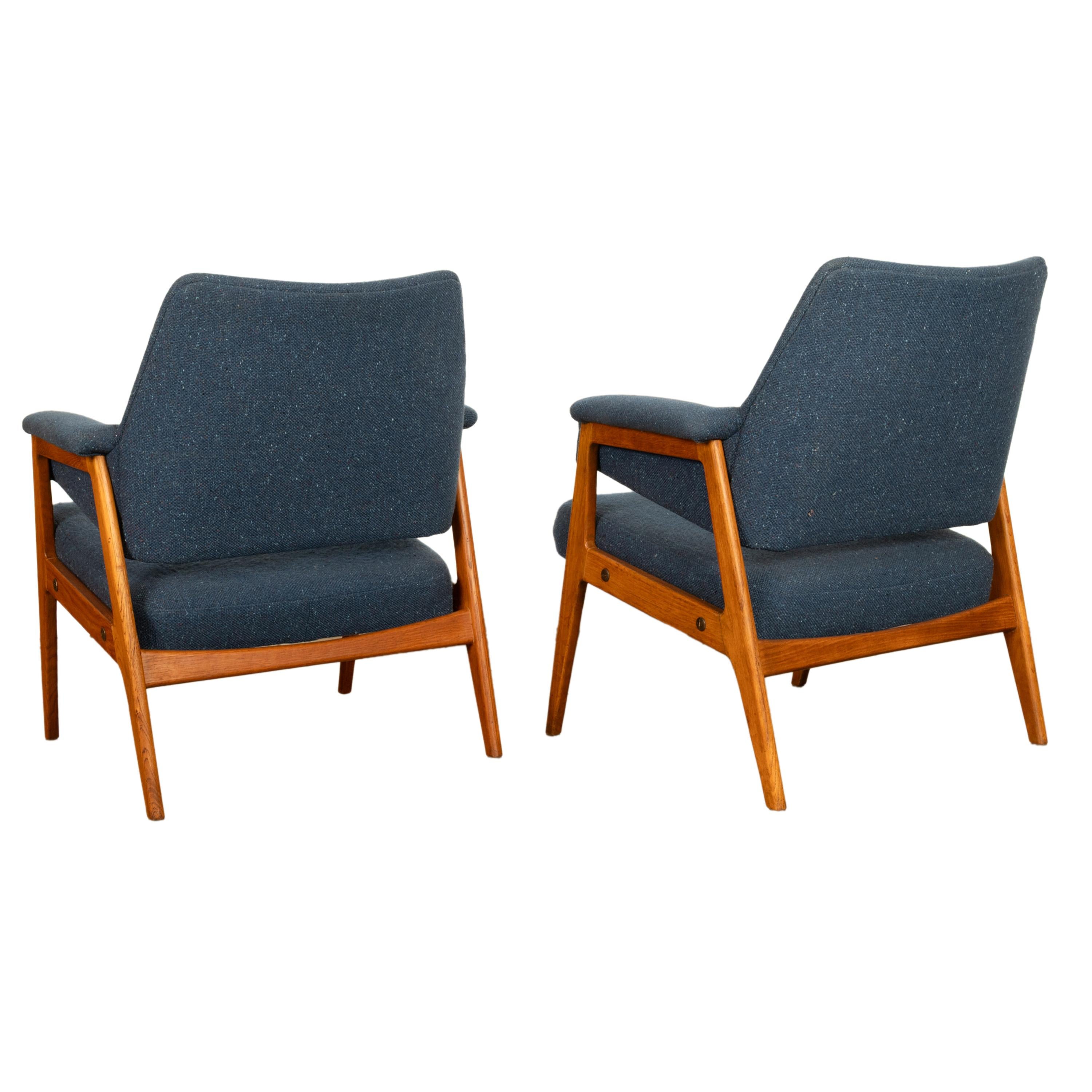 Paire de chaises à accoudoirs danoises modernes du MId siècle Karl-Erik Ekselius pour JOC Möbler 1960 en vente 4