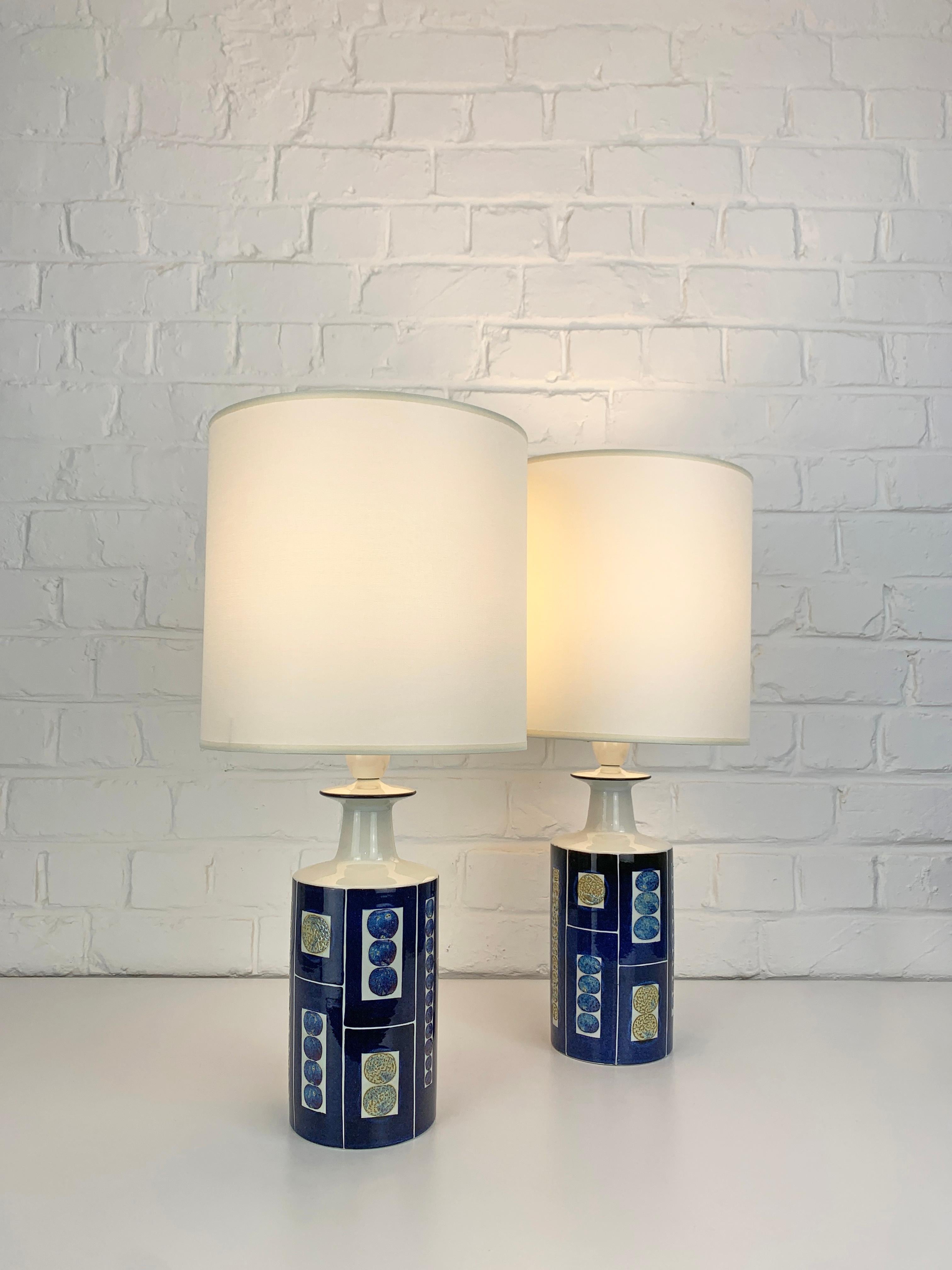 Danese Coppia di lampade moderne danesi in ceramica di I.L.A. Royal Copenhagen Fog and Morup 1960 in vendita