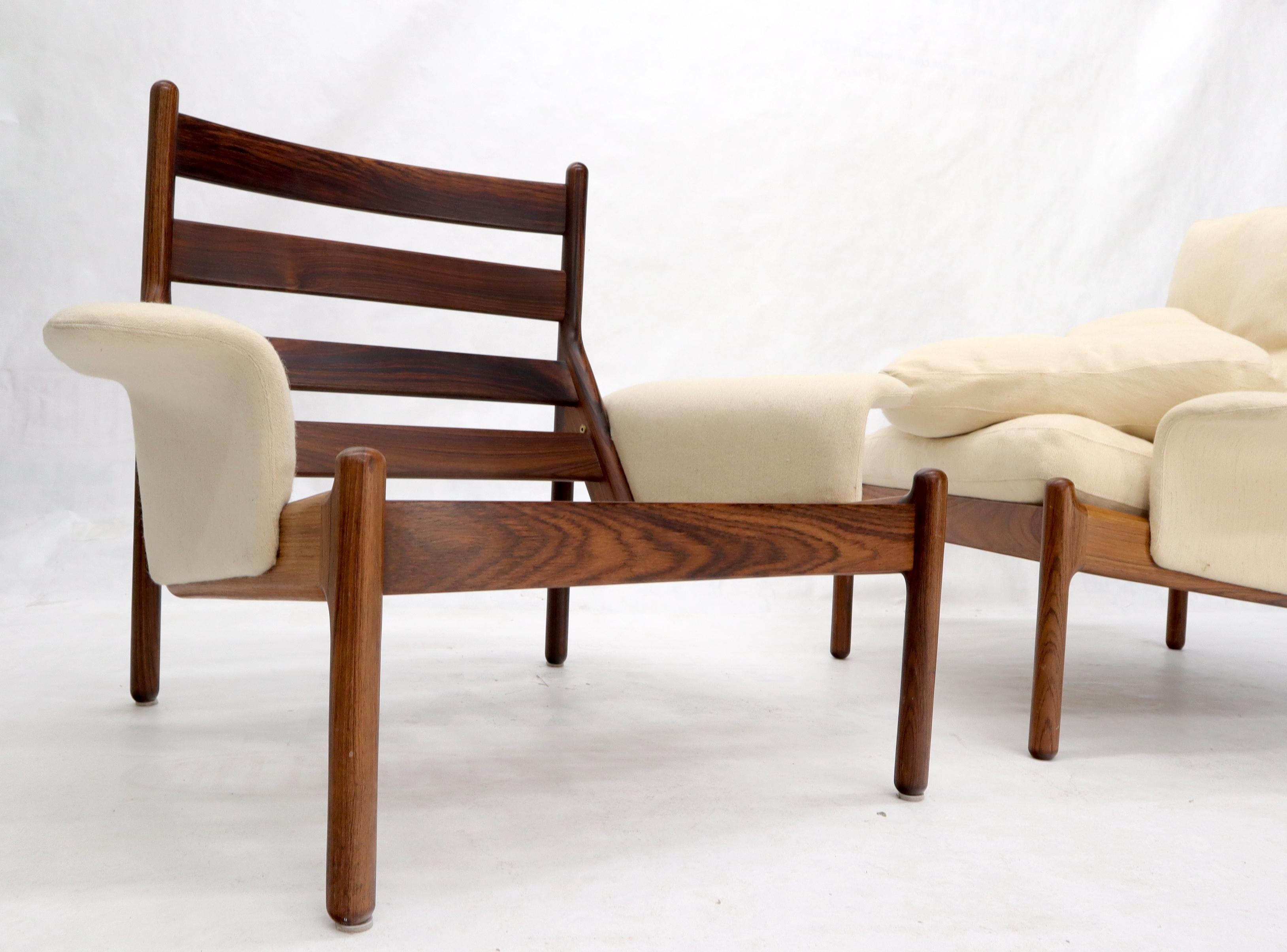 Pair of Danish Modern Virgin Wool Upholstery Rosewood Frames Longe Chairs  For Sale 6