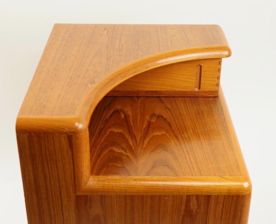 teak night stands