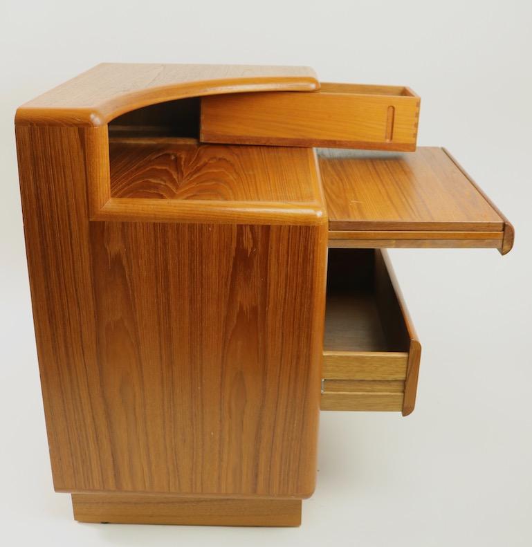 Scandinavian Modern Pair Danish Teak Nightstands by Brouer Mobelfabrik