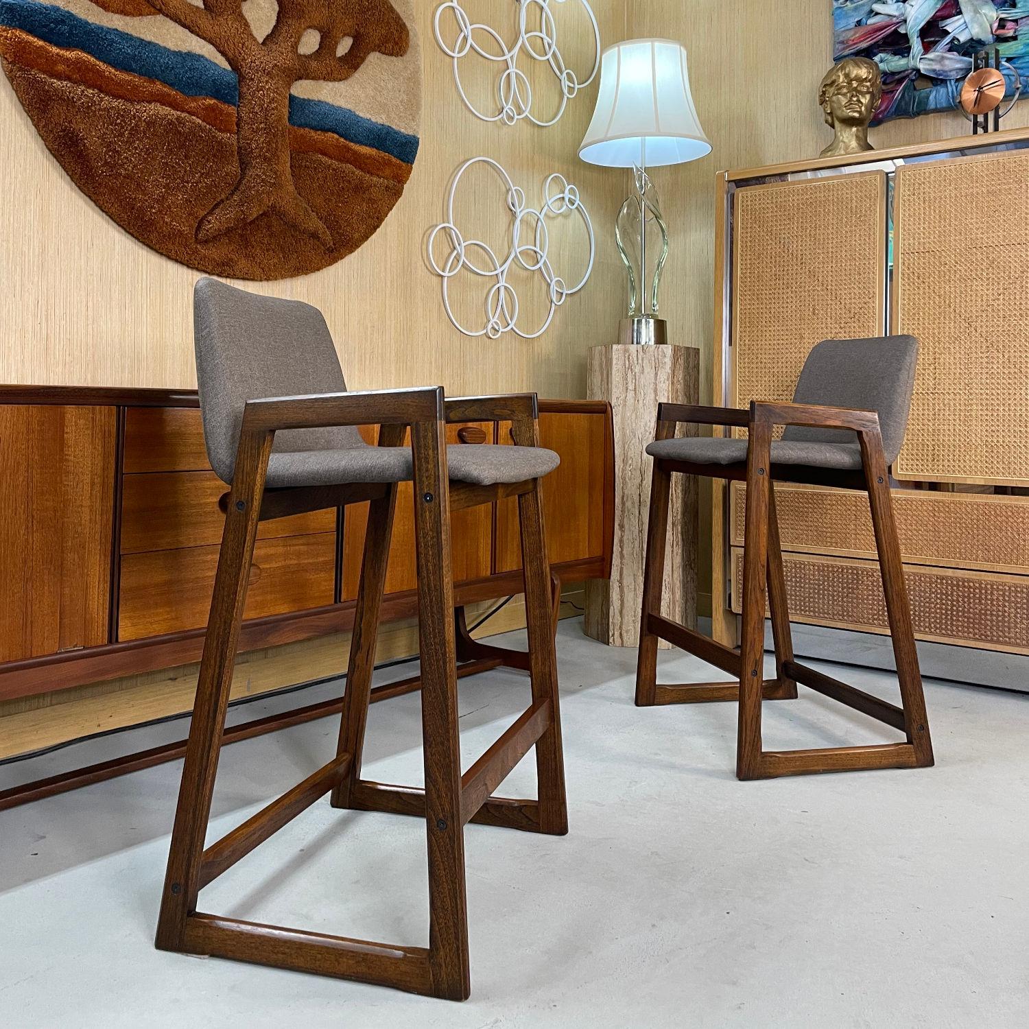 Late 20th Century Pair Danish Walnut Colored Teak Upholstered Counter Height Barstools with Backs For Sale
