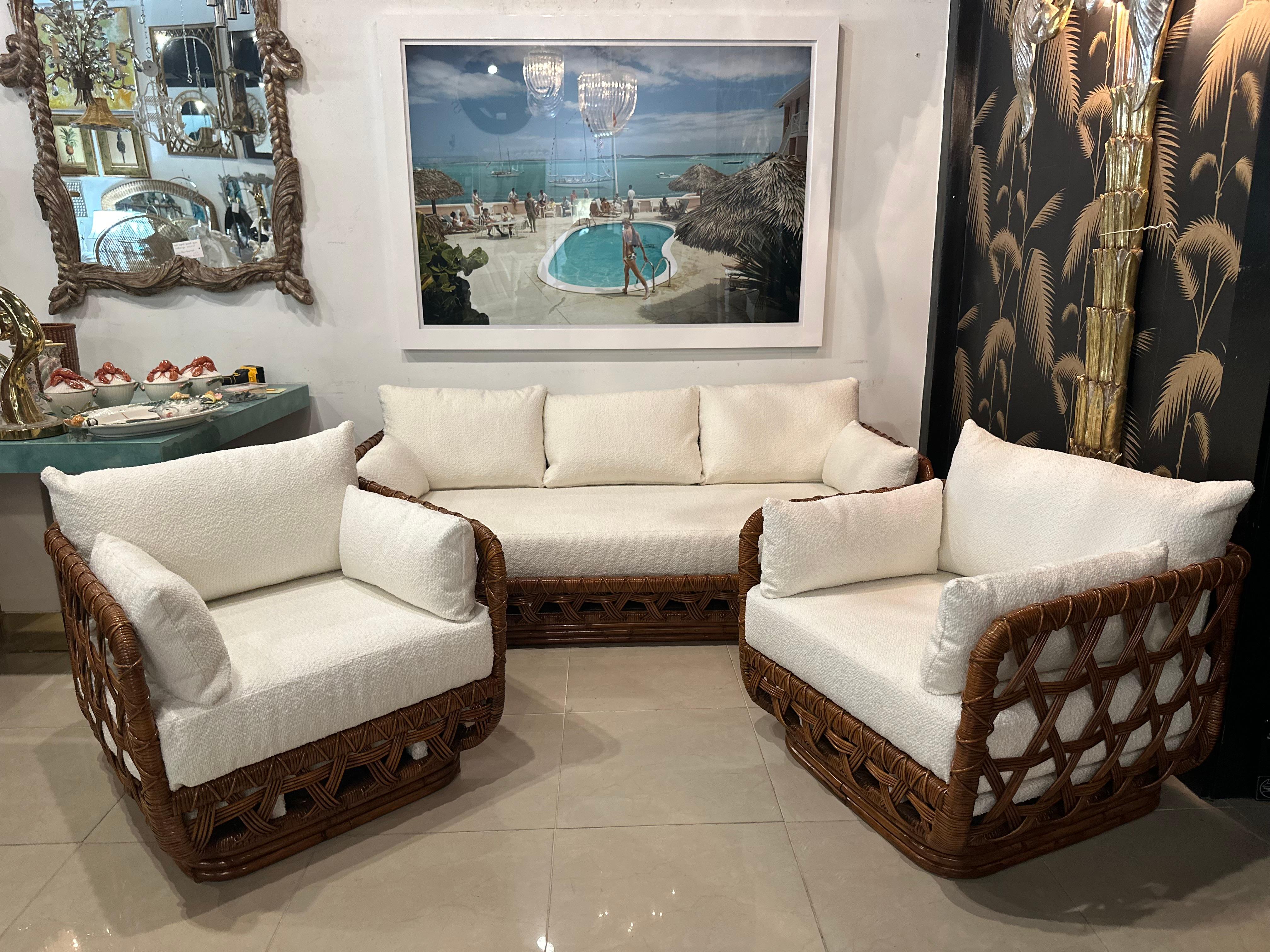 Coppia Danny Ho Fong Tanganika Tropi-cal Club Lounge Chair in rattan restaurato in vendita 1
