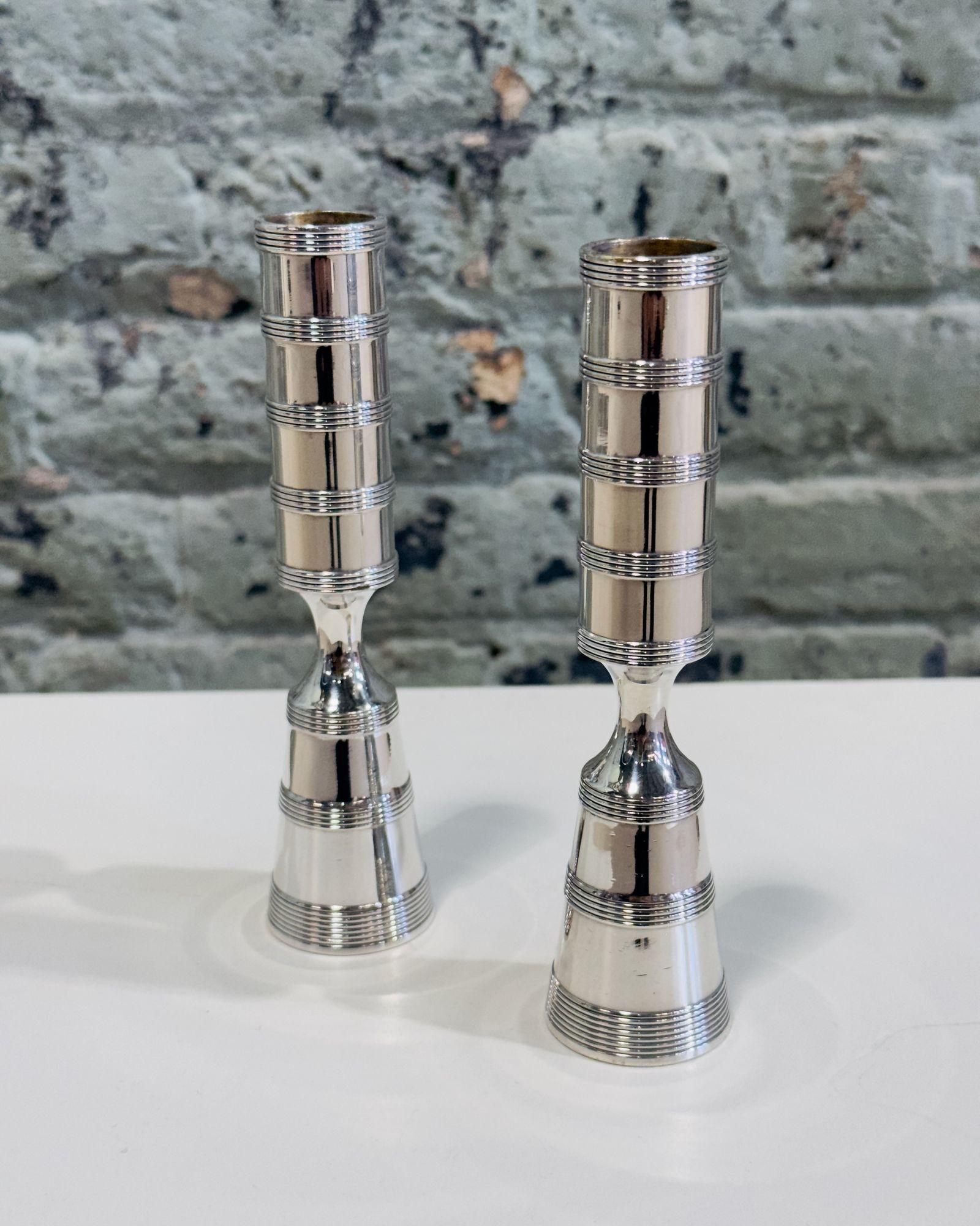 Pair Dansk Candlestick Holders by Jens Quisgard, 1960.
Silver plated rare model, original pieces from the 60's.
Measure 6.25