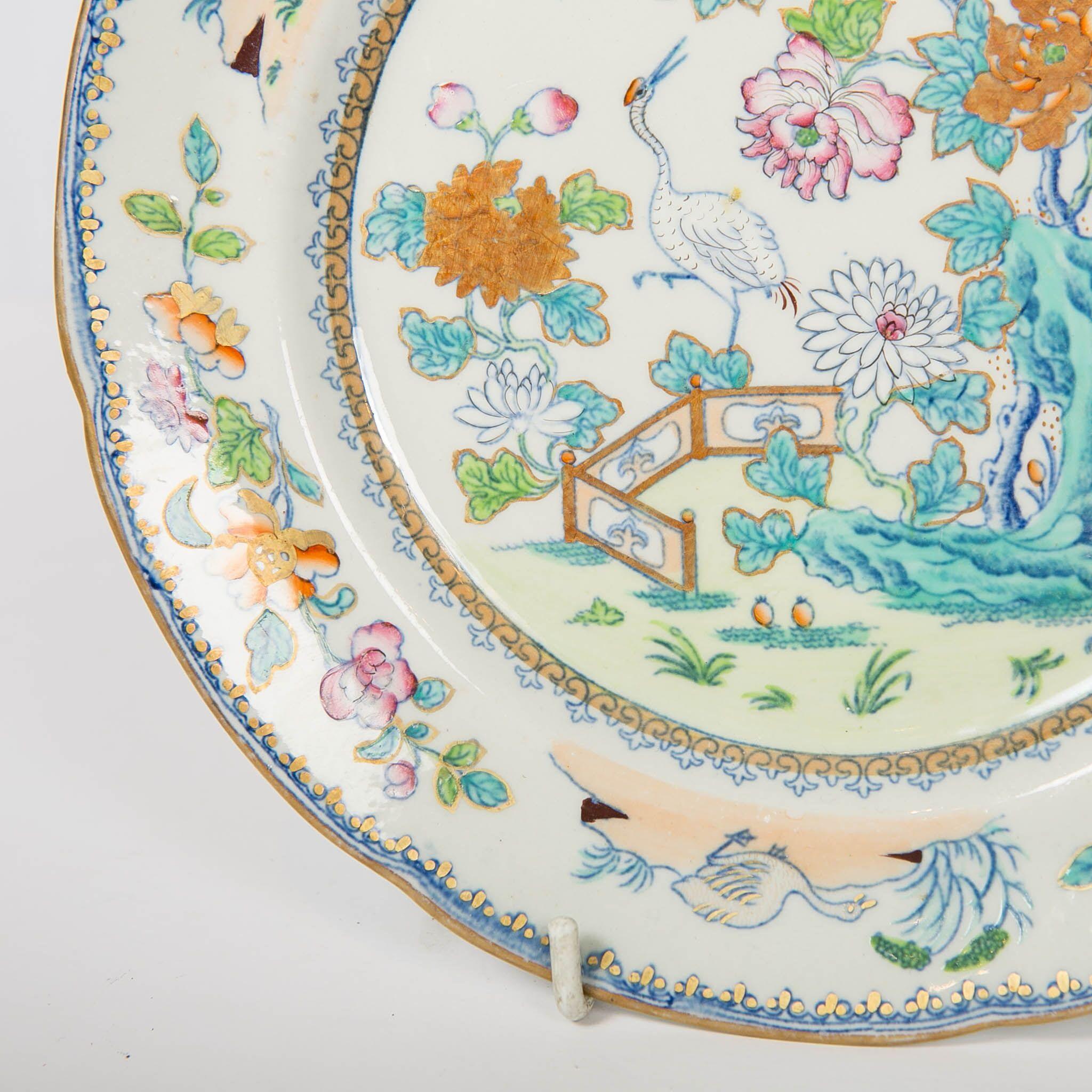 Pair of Davenport Plates with a Chinoiserie Design Turquoise and Pink In Excellent Condition In Katonah, NY