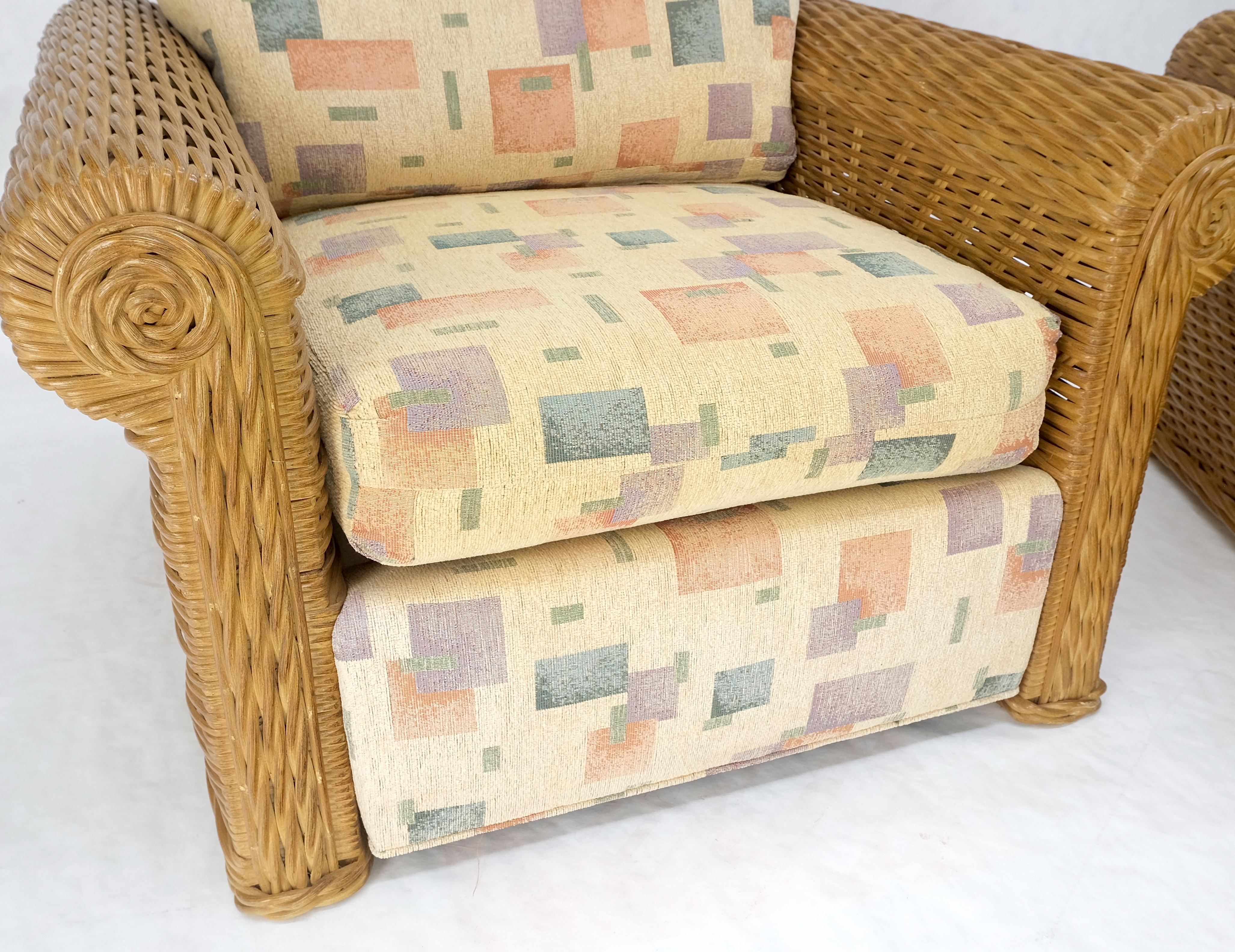 Coppia di sedie da salotto decorative in vimini di bambù Rttan oversize degli anni '70 Menta! in vendita 1