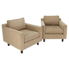 Pair Deep Seat Oatmeal Fabric Upholstery Contemporary Lounge Chair on Dowel Legs