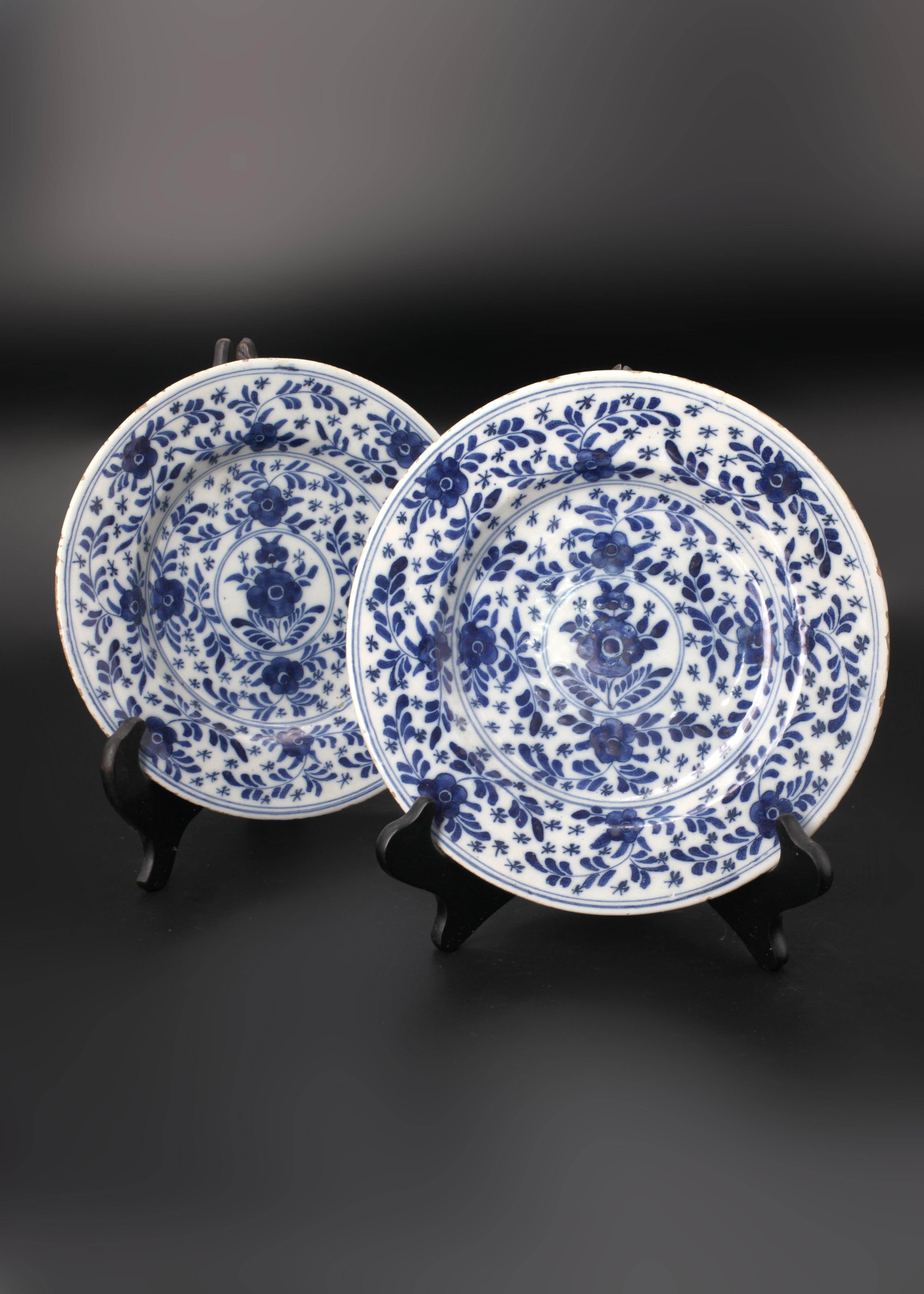 Dutch Colonial Pair Delft Blue & White Faience Plates, Late 18th C For Sale