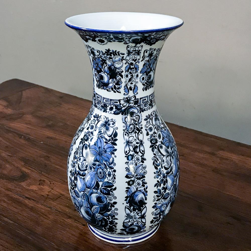 Pair of Delft Vases, 19th Century Blue and White 2