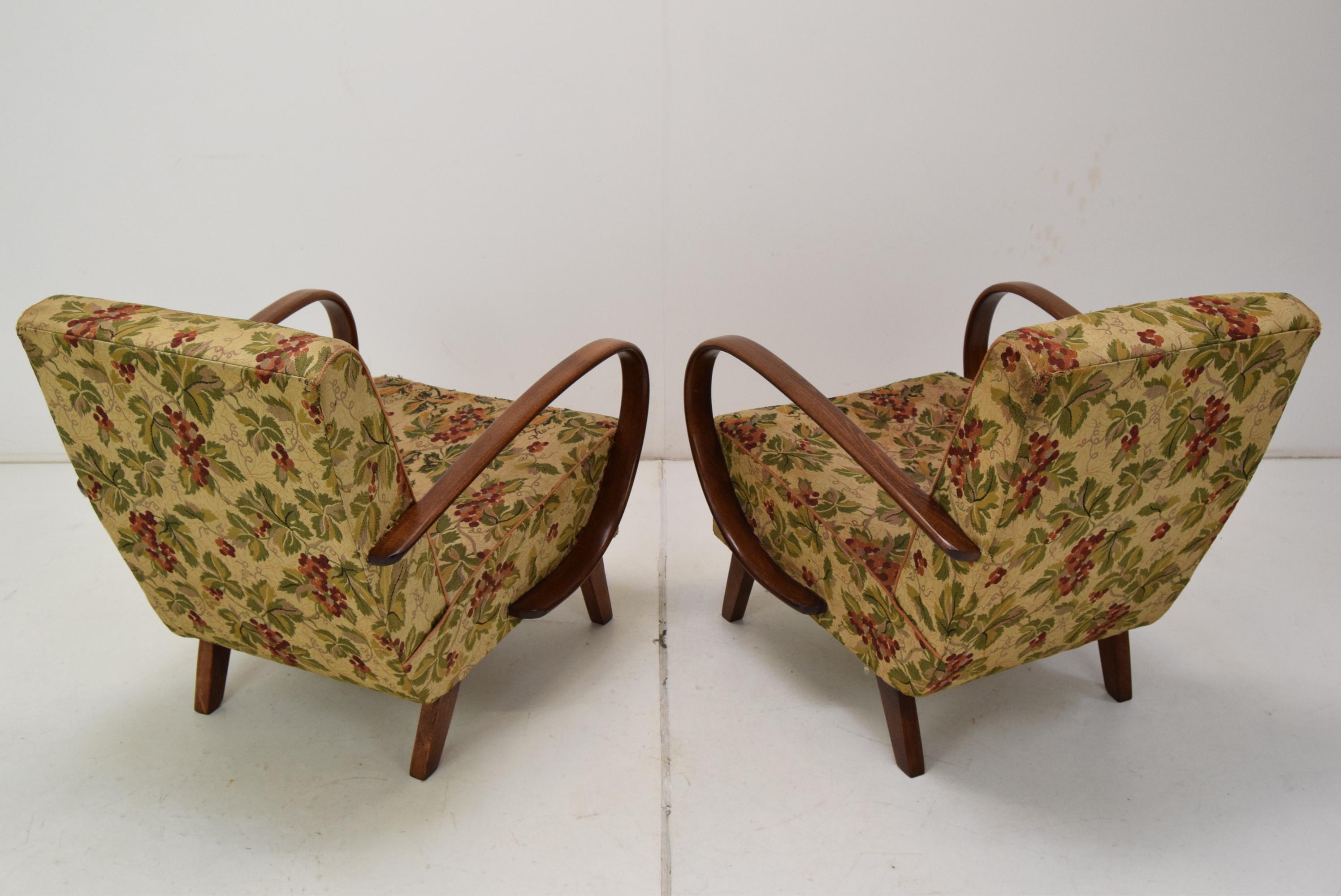 Pair Design Armchairs by Jindrich Halabala, type H-410, 1950's.  For Sale 7