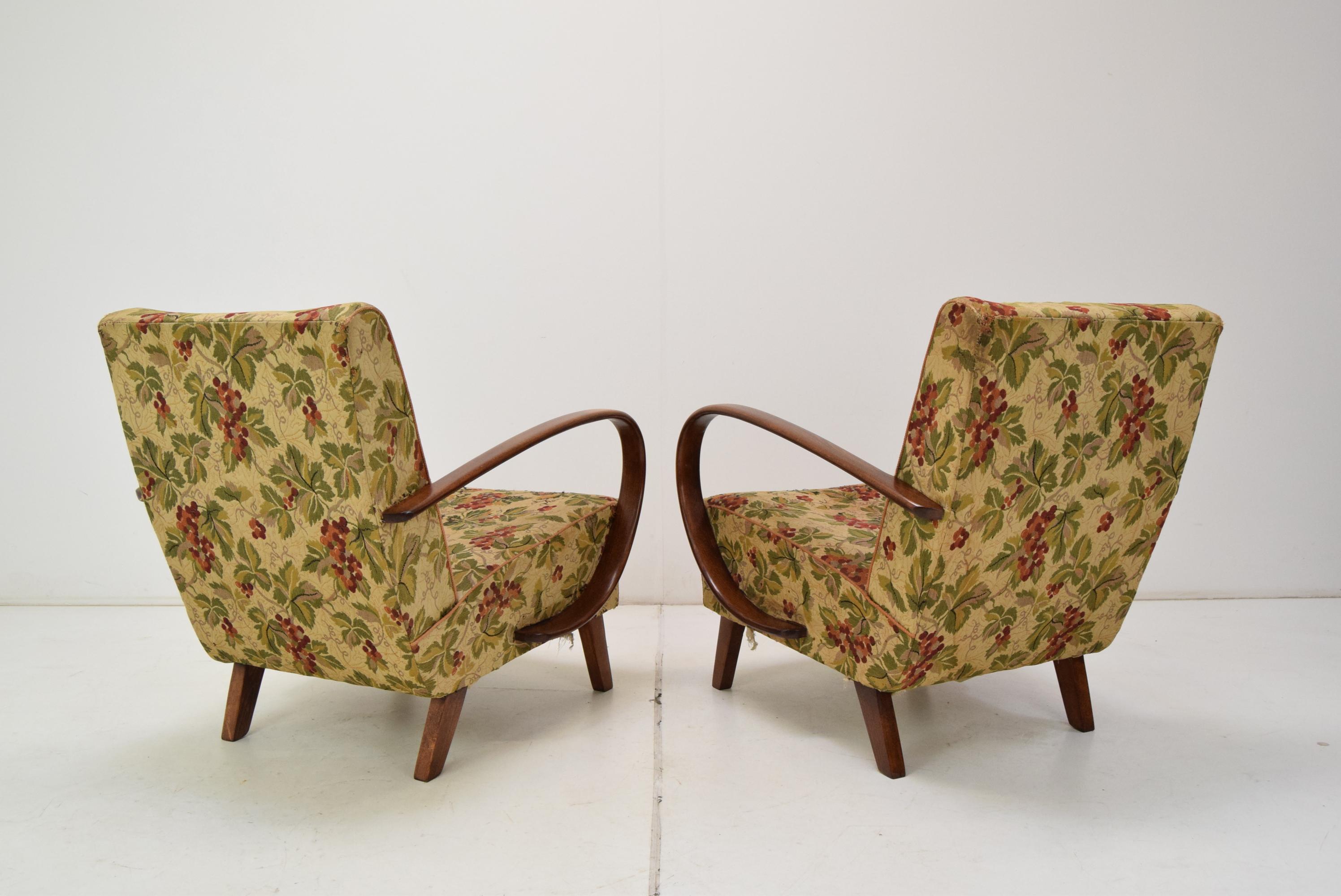 Pair Design Armchairs by Jindrich Halabala, type H-410, 1950's.  For Sale 8