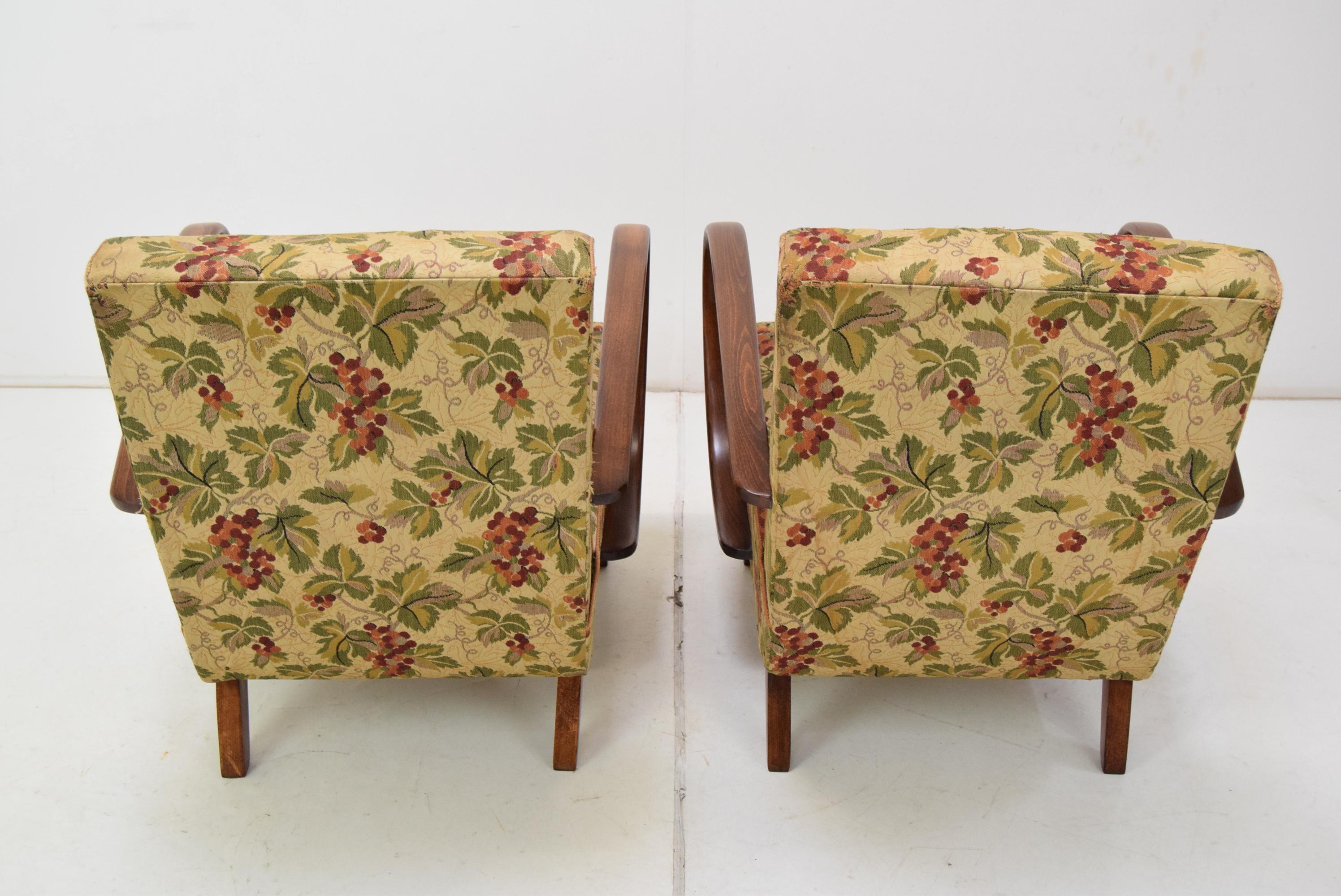 Pair Design Armchairs by Jindrich Halabala, type H-410, 1950's.  For Sale 9