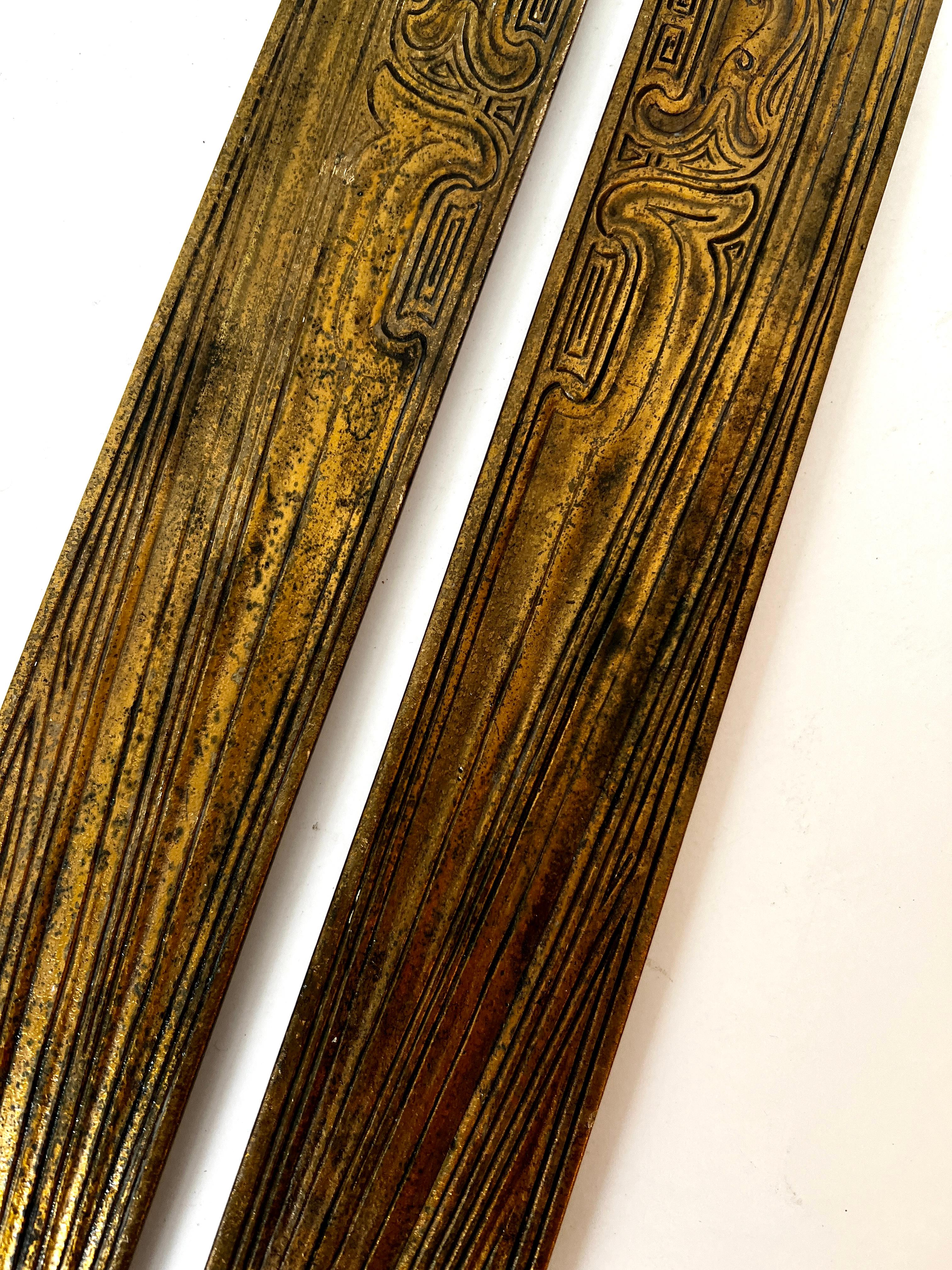 XX secolo Coppia di blotter da scrivania in bronzo dorato con motivo cinese 1751 Tiffany New York in vendita